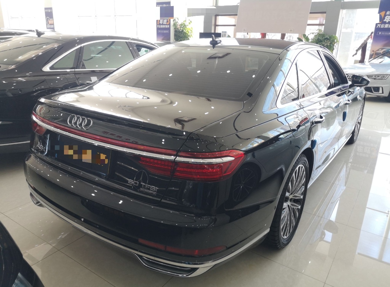 奥迪A8L 2019款 A8L 50 TFSI quattro 豪华型(进口)