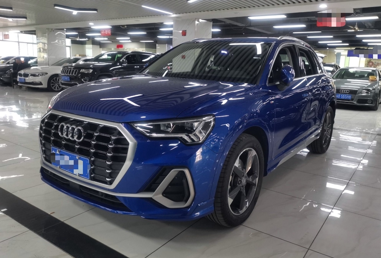 奥迪Q3 2020款 35 TFSI 时尚动感型