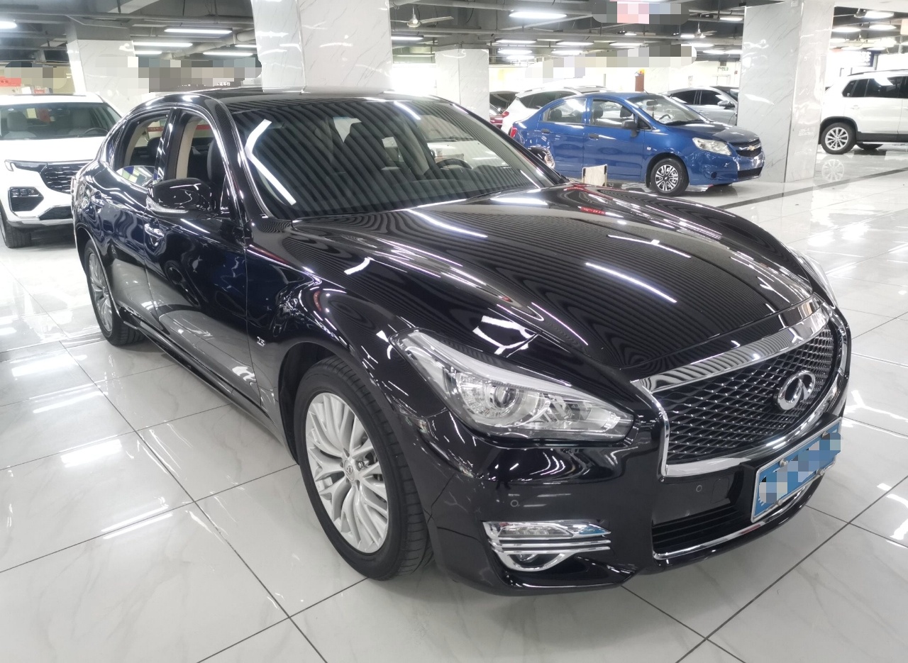 英菲尼迪Q70L 2015款 Q70L 2.5L 悦享版(进口)