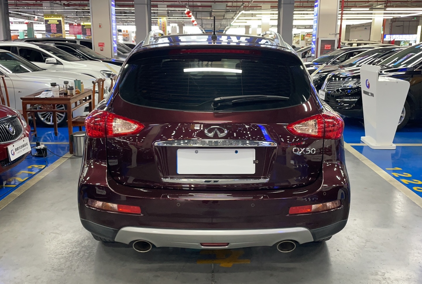 英菲尼迪QX50 2015款 2.5L 舒适版