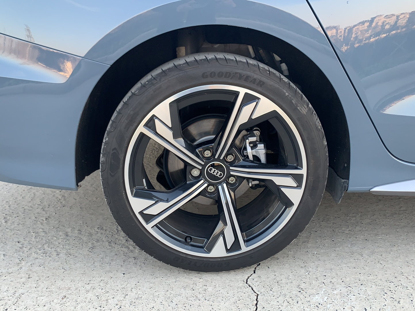 奥迪A3 2022款 A3L Limousine 35 TFSI RS套件燃速型