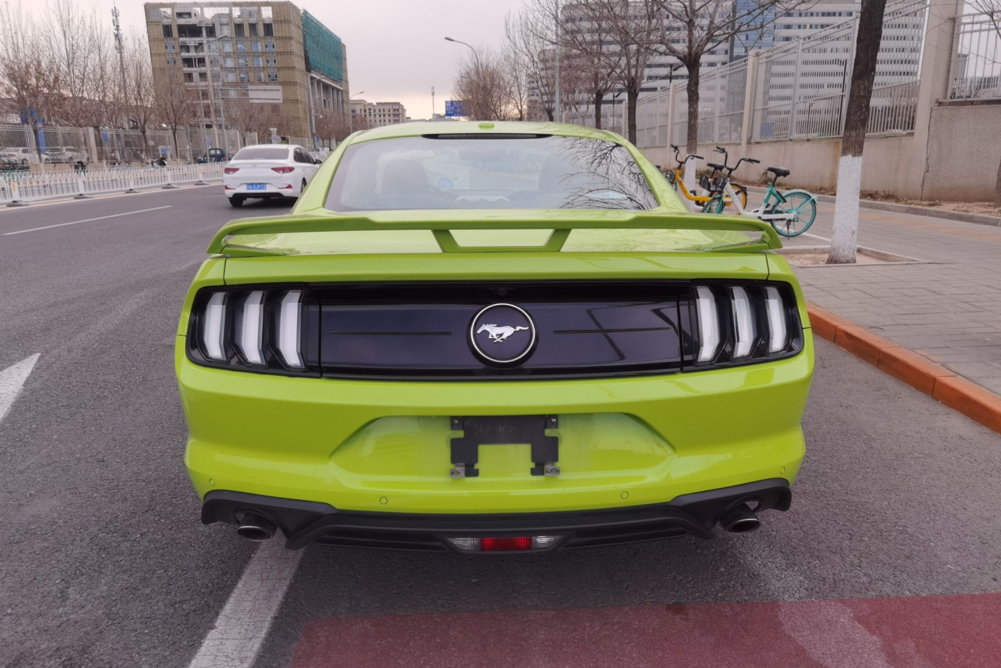 福特 野马 2020款 2.3L EcoBoost 驰影性能进阶版