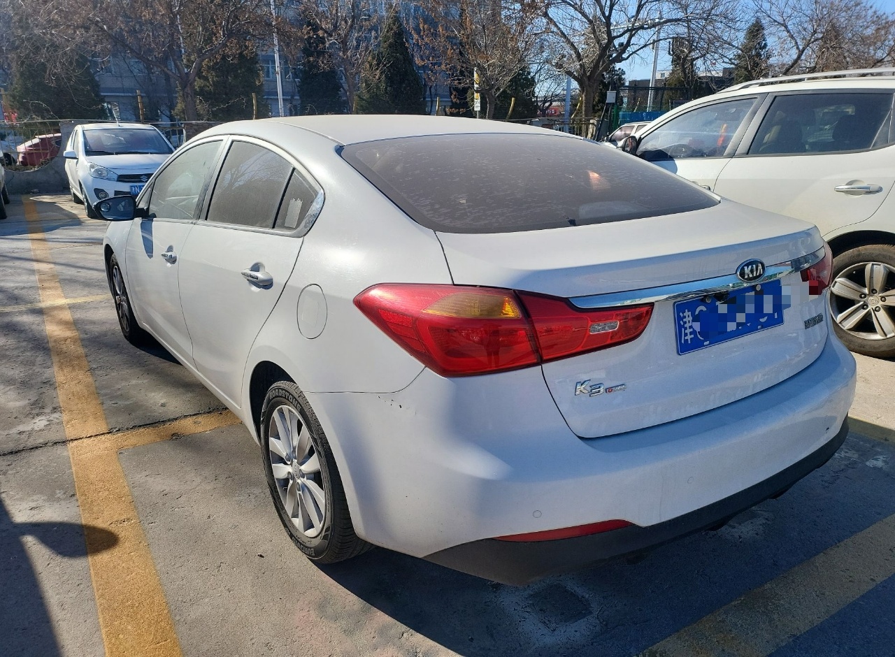 起亚K3 2015款 1.6L 手动GLS