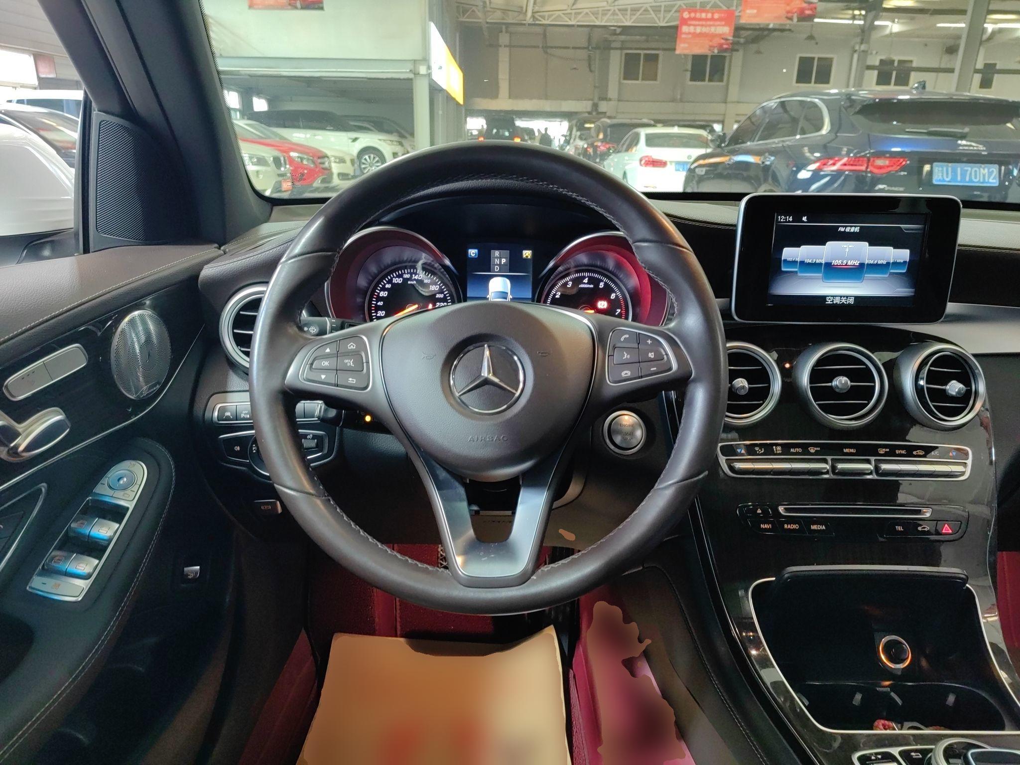 奔驰GLC级 2018款 GLC 260 4MATIC 豪华型