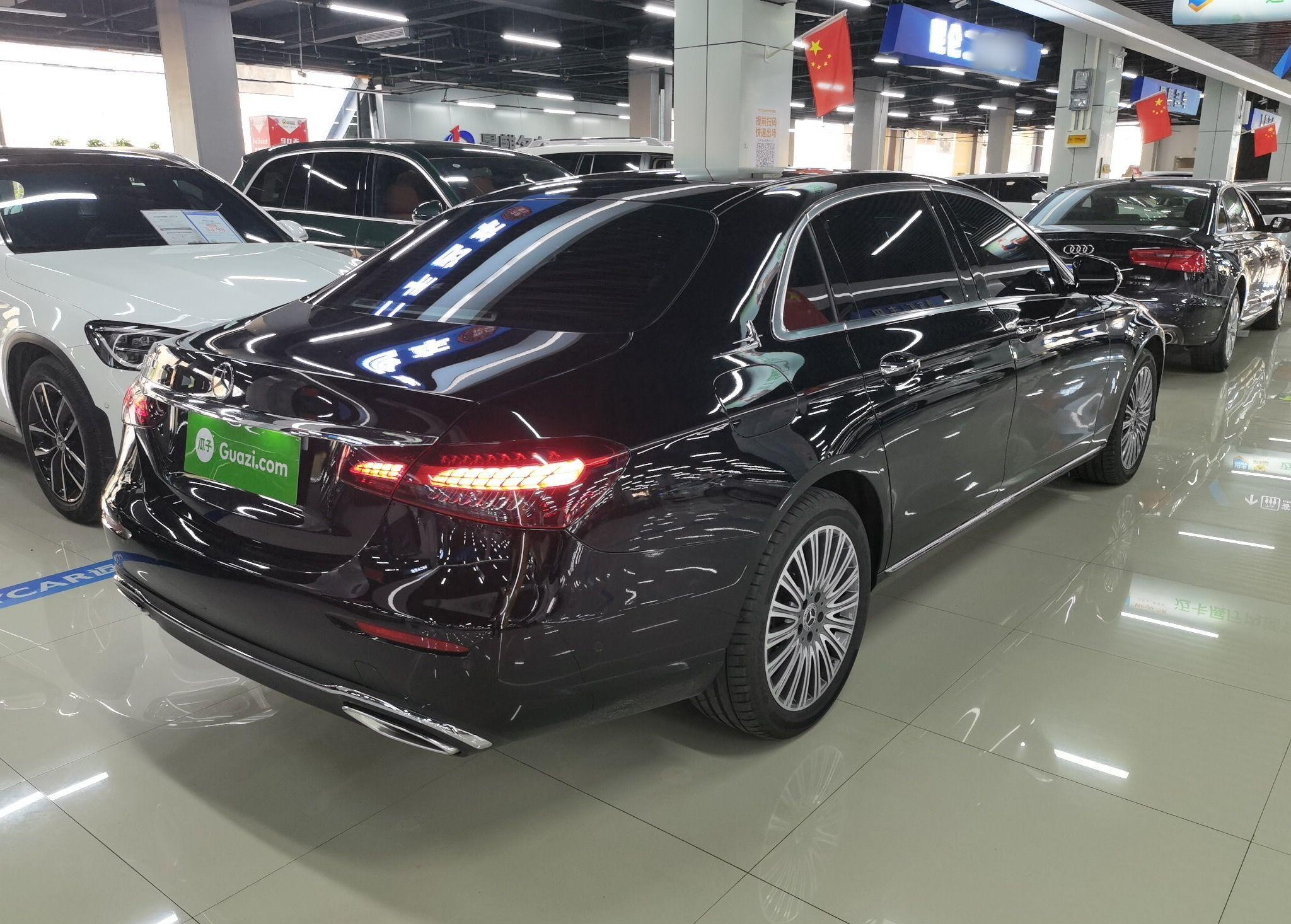 奔驰E级 2022款 改款二 E 300 L 豪华型