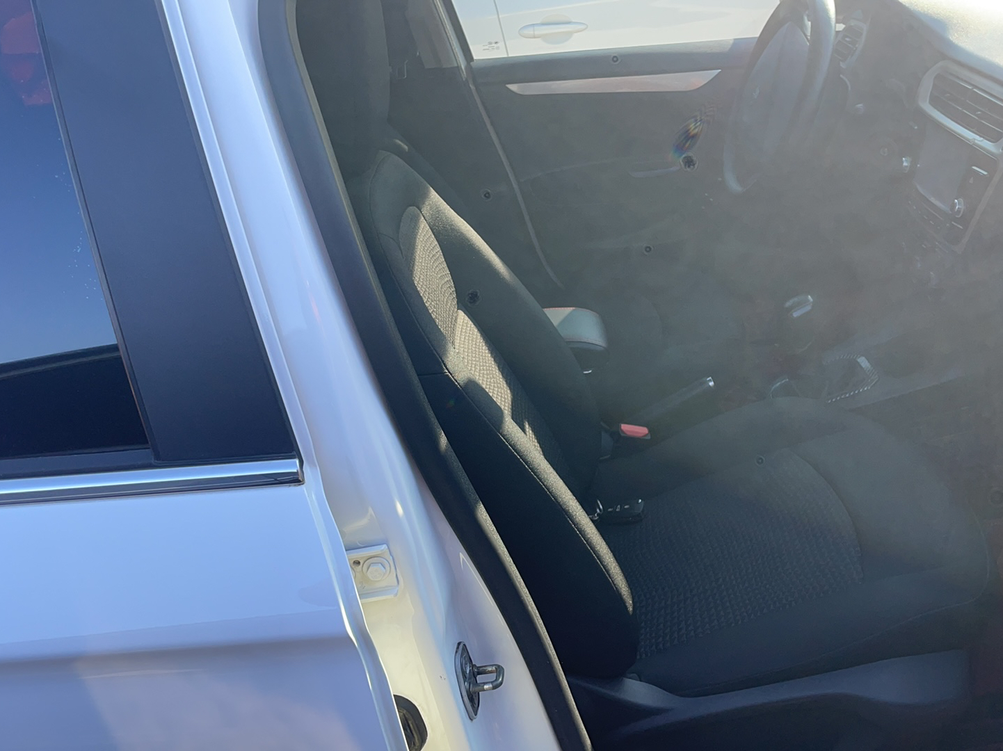 标致301 2016款 1.6L 手动舒适版