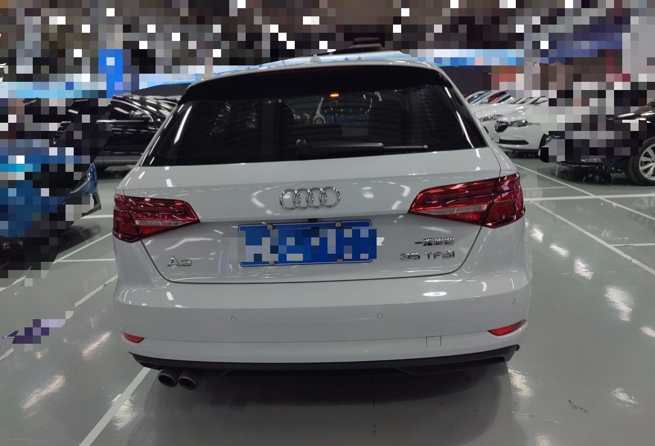 奥迪A3 2018款 30周年年型 Sportback 35 TFSI 进取型