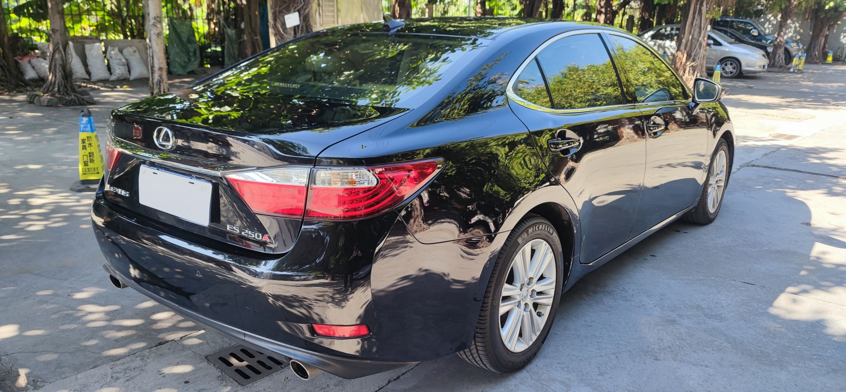 雷克萨斯ES 2013款 250 精英版