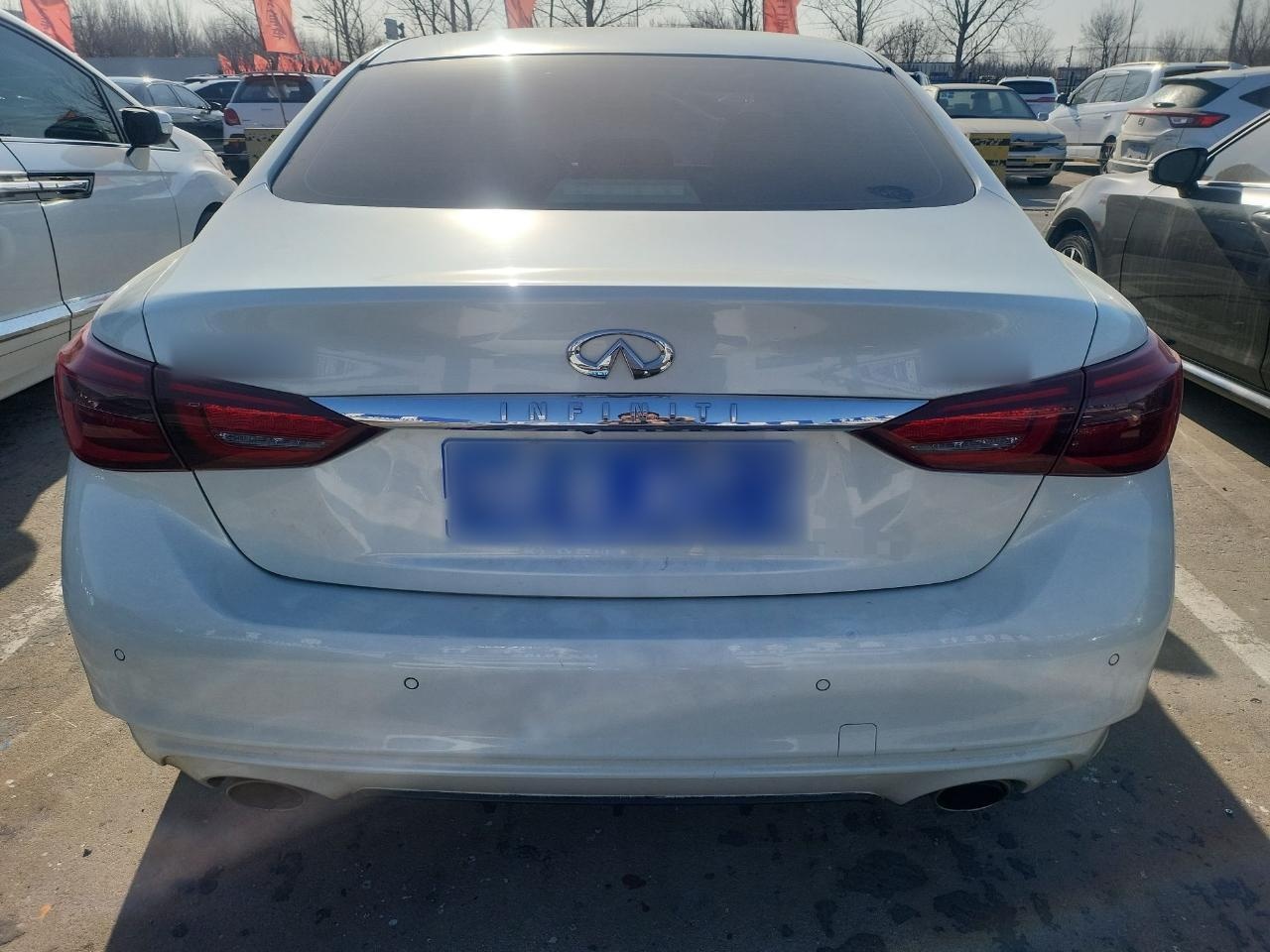 英菲尼迪Q50L 2018款 2.0T 进享版 国VI