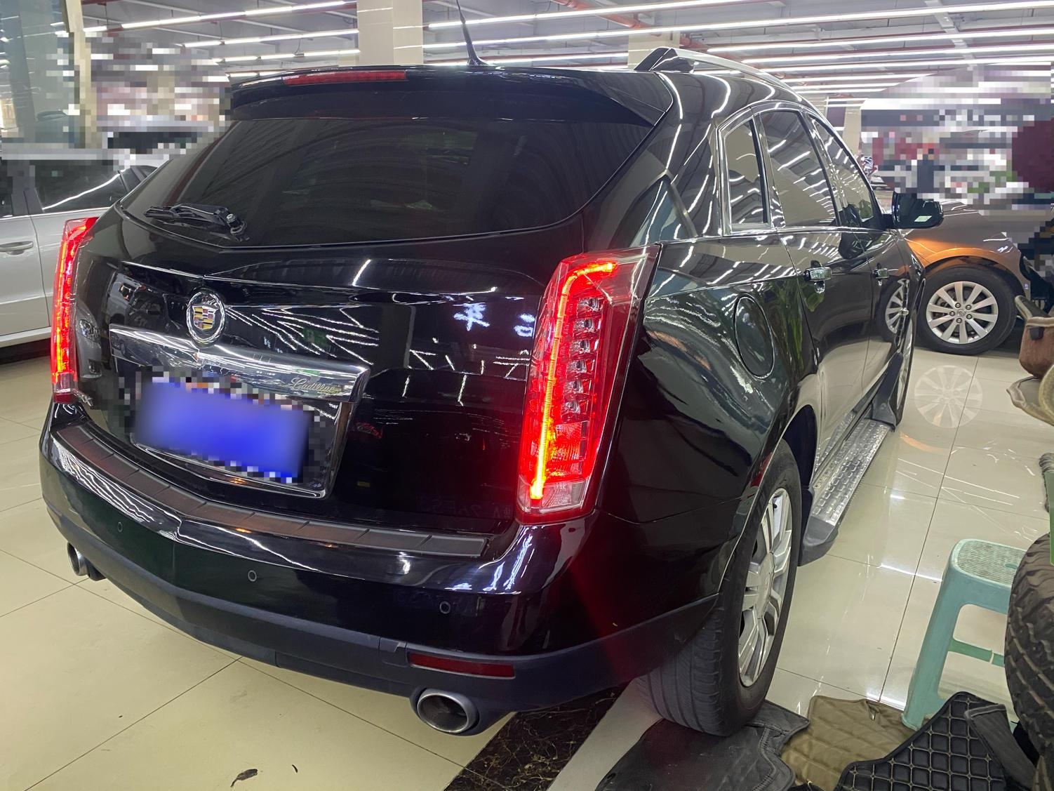 凯迪拉克SRX 2012款 3.0L 精英型(进口)