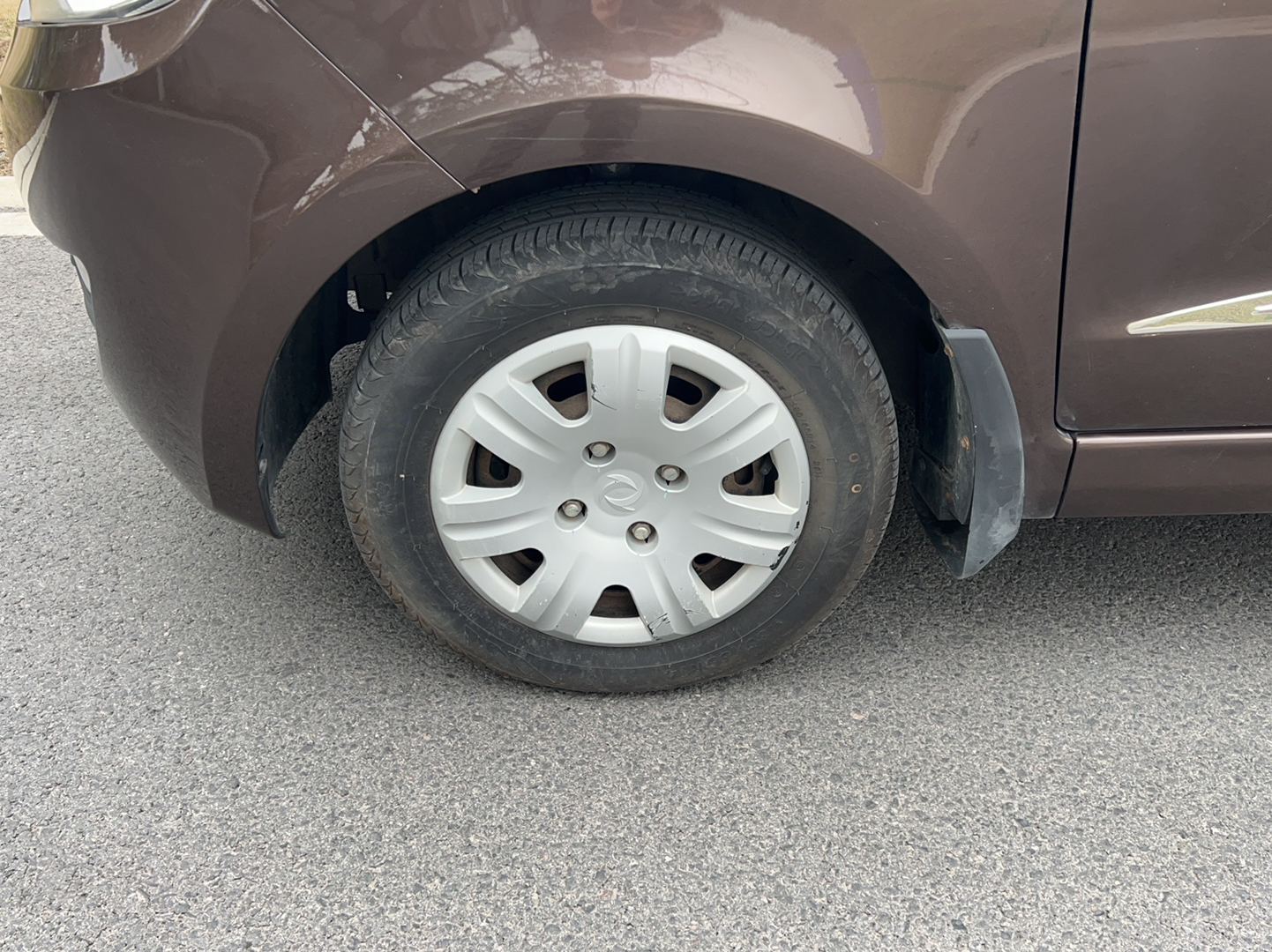 东风风光330 2014款 1.5L 手动实用型DK15