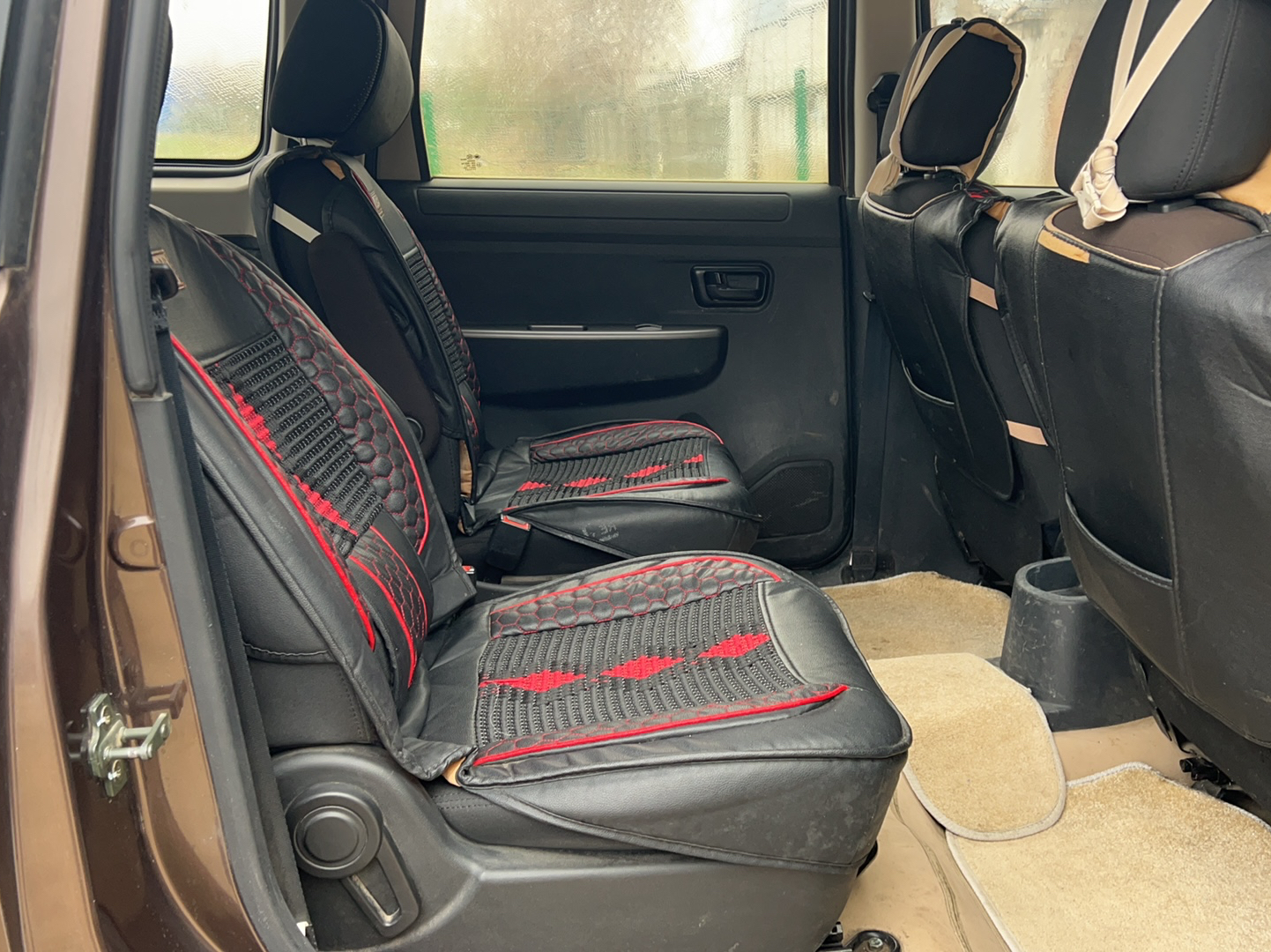 东风风光330 2014款 1.5L 手动实用型DK15