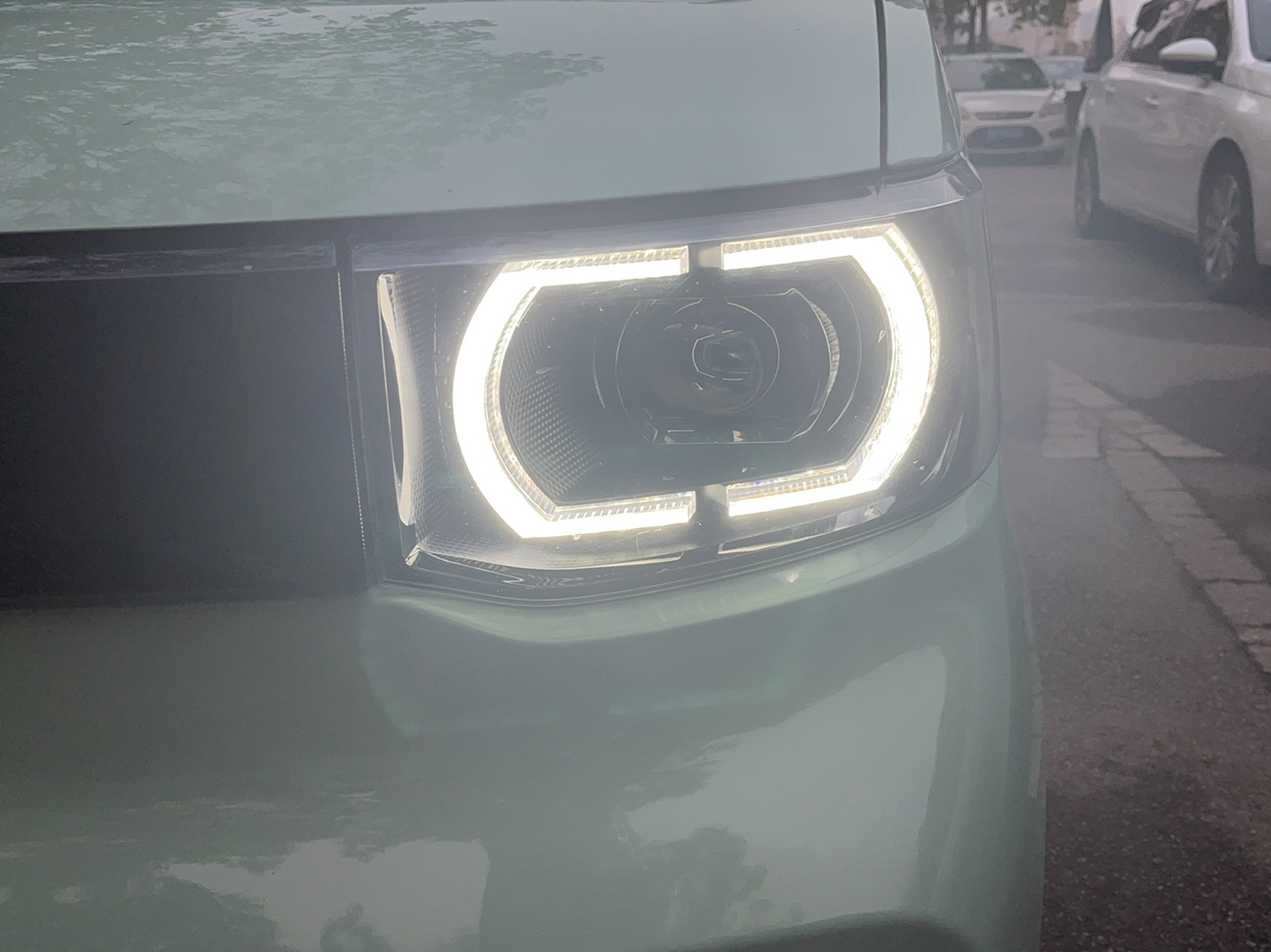 五菱汽车 宏光MINI EV 2021款 马卡龙臻享款 磷酸铁锂