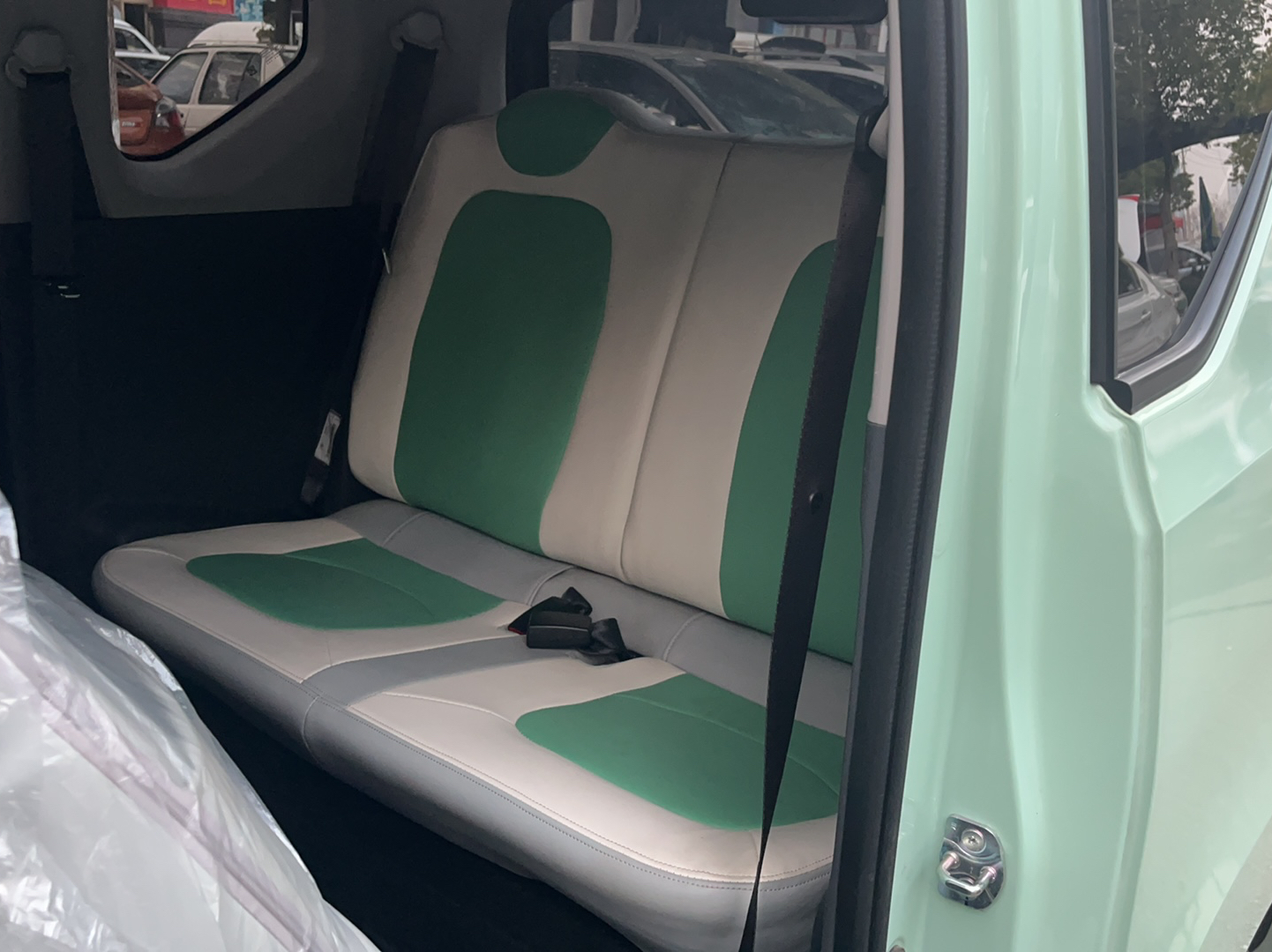 五菱汽车 宏光MINI EV 2021款 马卡龙臻享款 磷酸铁锂