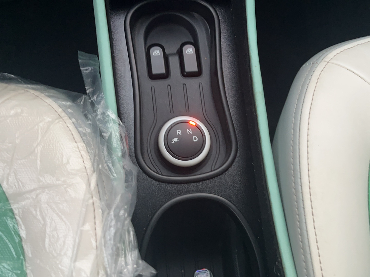 五菱汽车 宏光MINI EV 2021款 马卡龙臻享款 磷酸铁锂