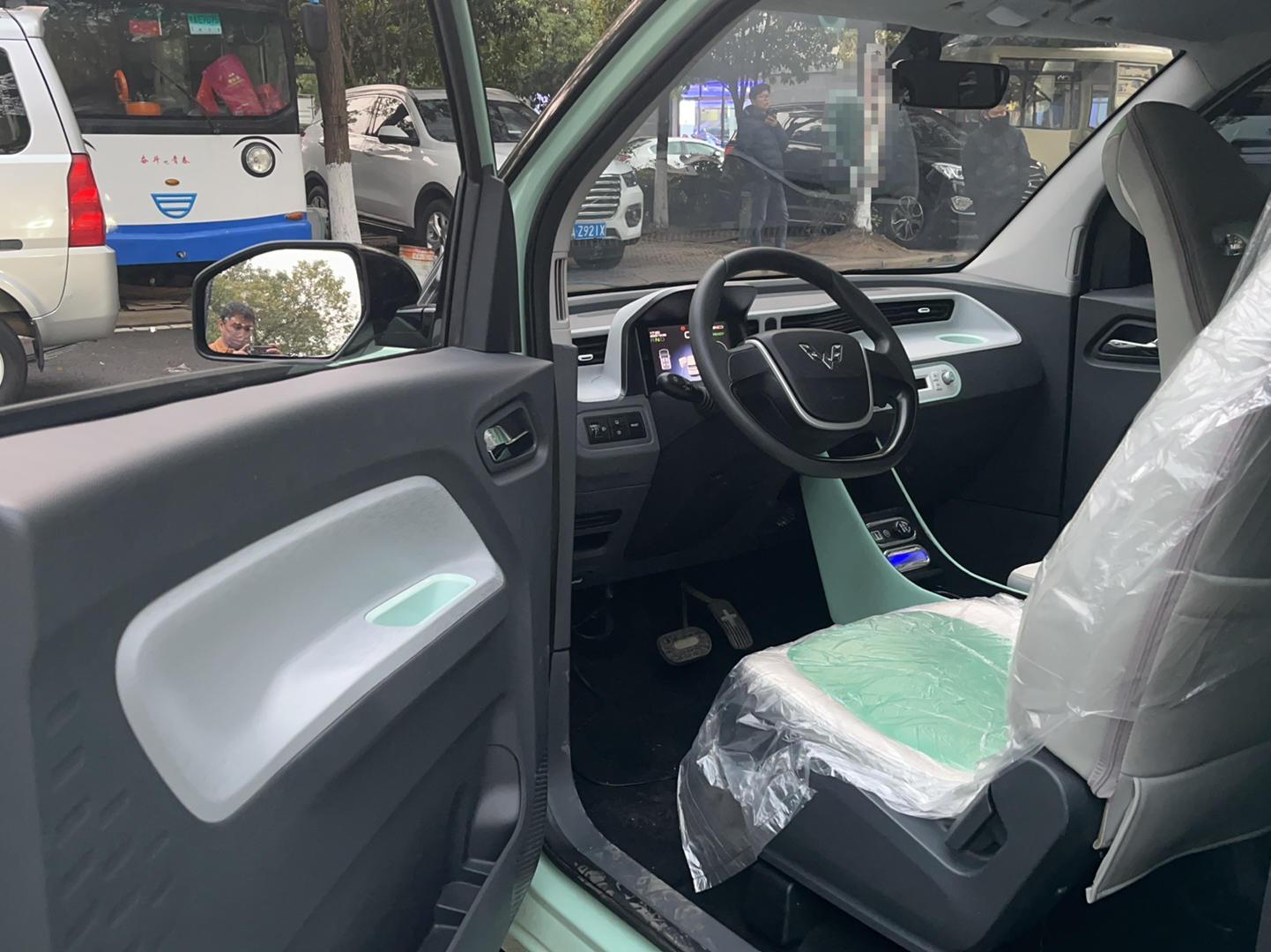 五菱汽车 宏光MINI EV 2021款 马卡龙臻享款 磷酸铁锂