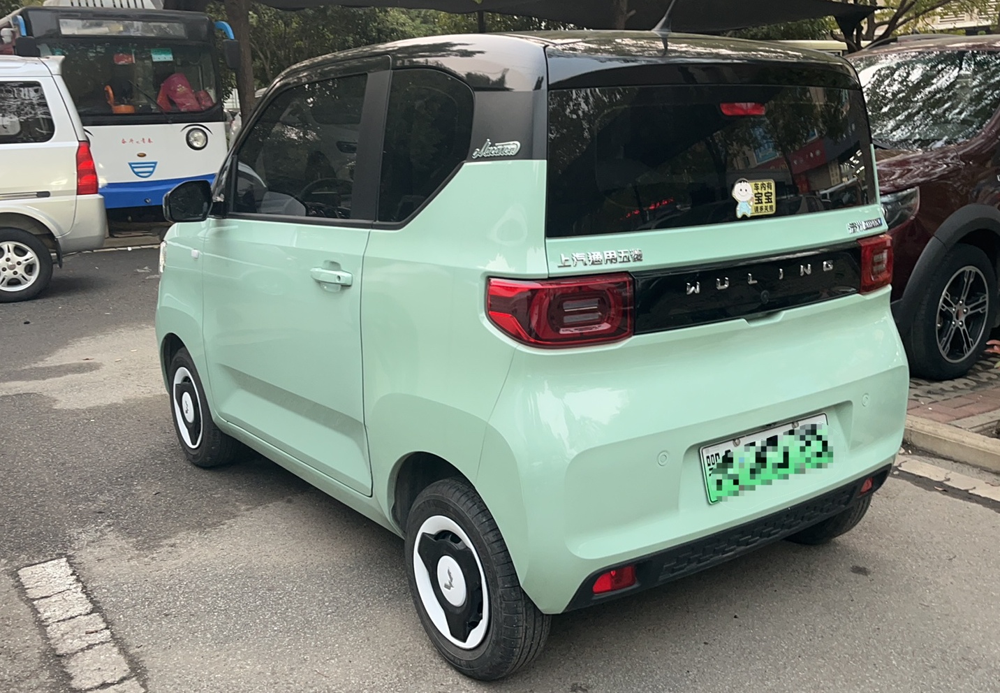 五菱汽车 宏光MINI EV 2021款 马卡龙臻享款 磷酸铁锂