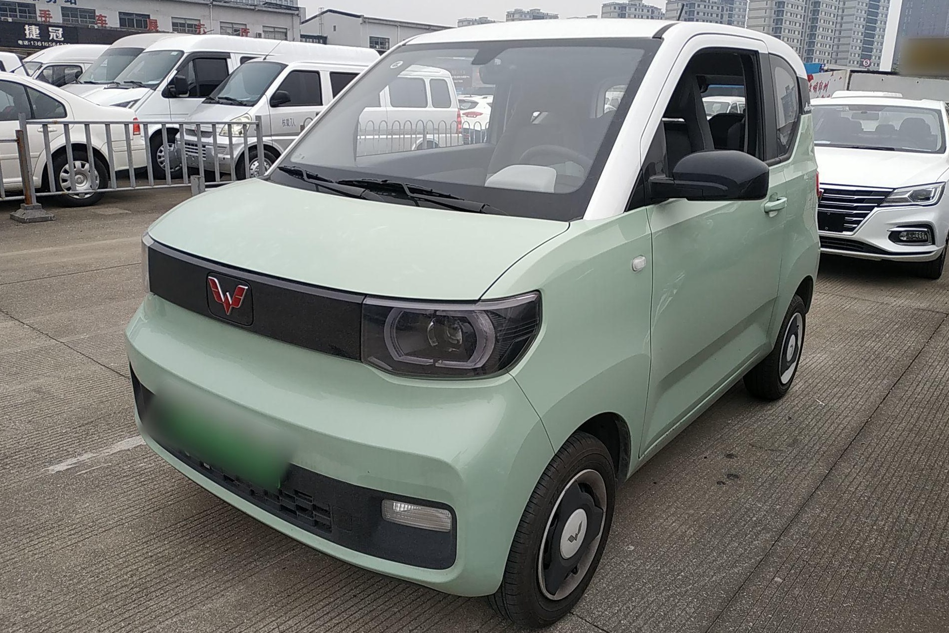 五菱汽车 宏光MINI EV 2021款 马卡龙时尚款 磷酸铁锂