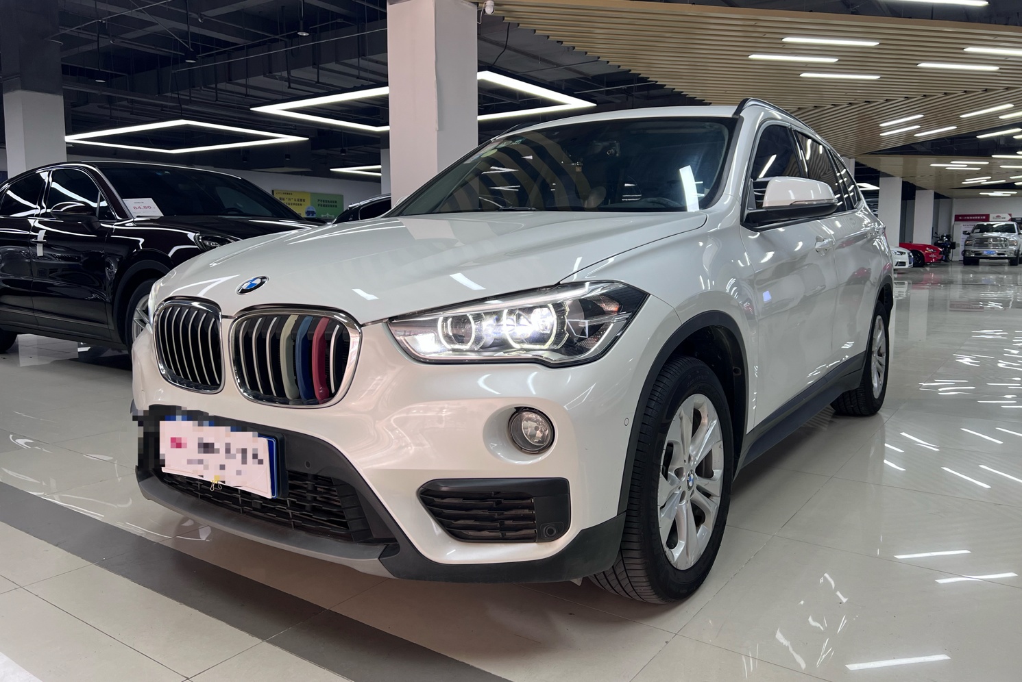 宝马X1 2016款 sDrive18Li 尊享型