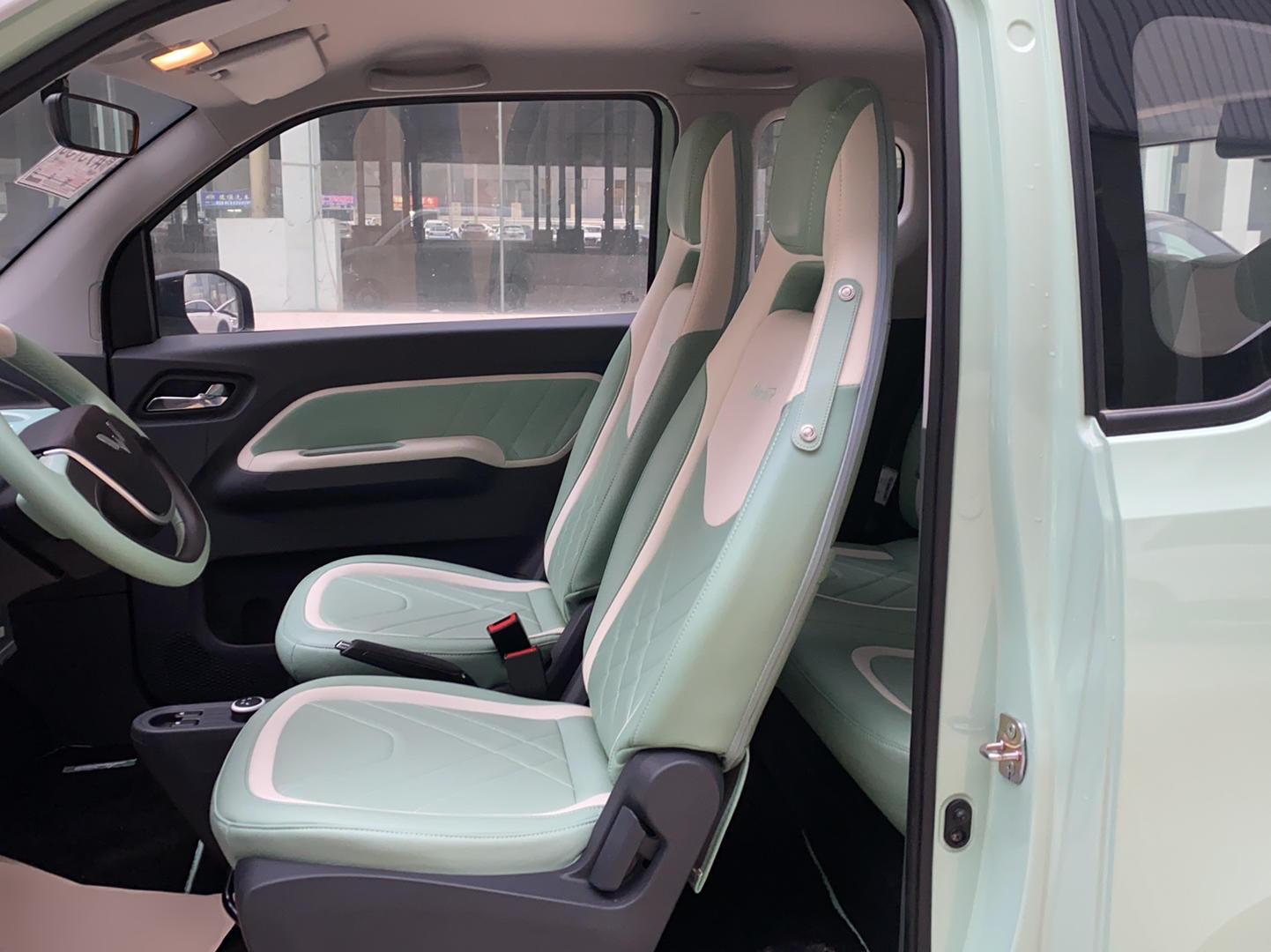 五菱汽车 宏光MINI EV 2021款 马卡龙夹心款 170km 磷酸铁锂