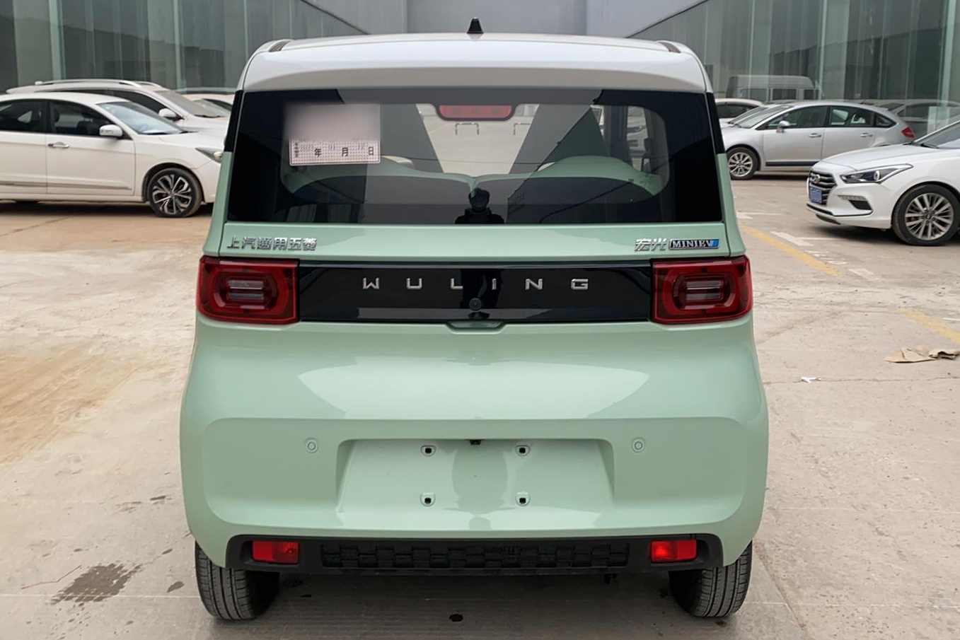 五菱汽车 宏光MINI EV 2021款 马卡龙夹心款 170km 磷酸铁锂