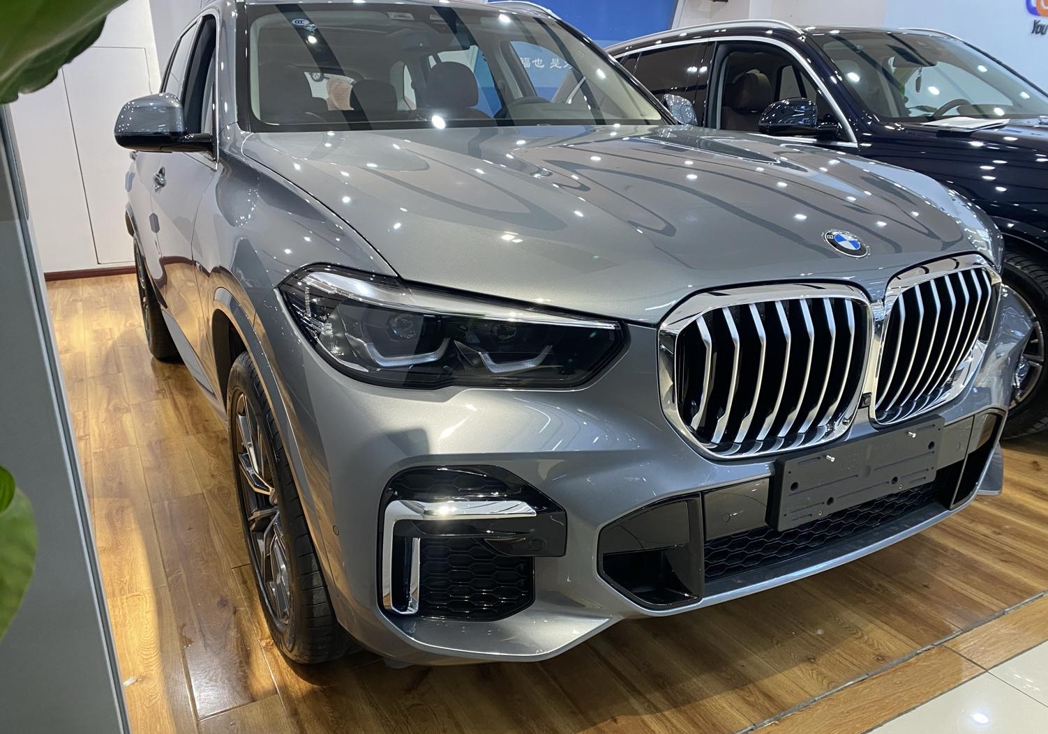 宝马X5 2022款 xDrive 30Li M运动套装