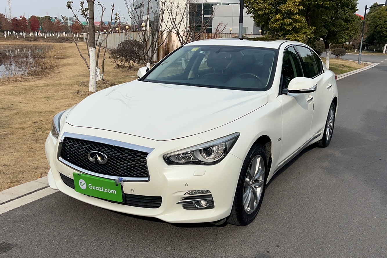 英菲尼迪Q50L 2015款 2.0T 悦享版