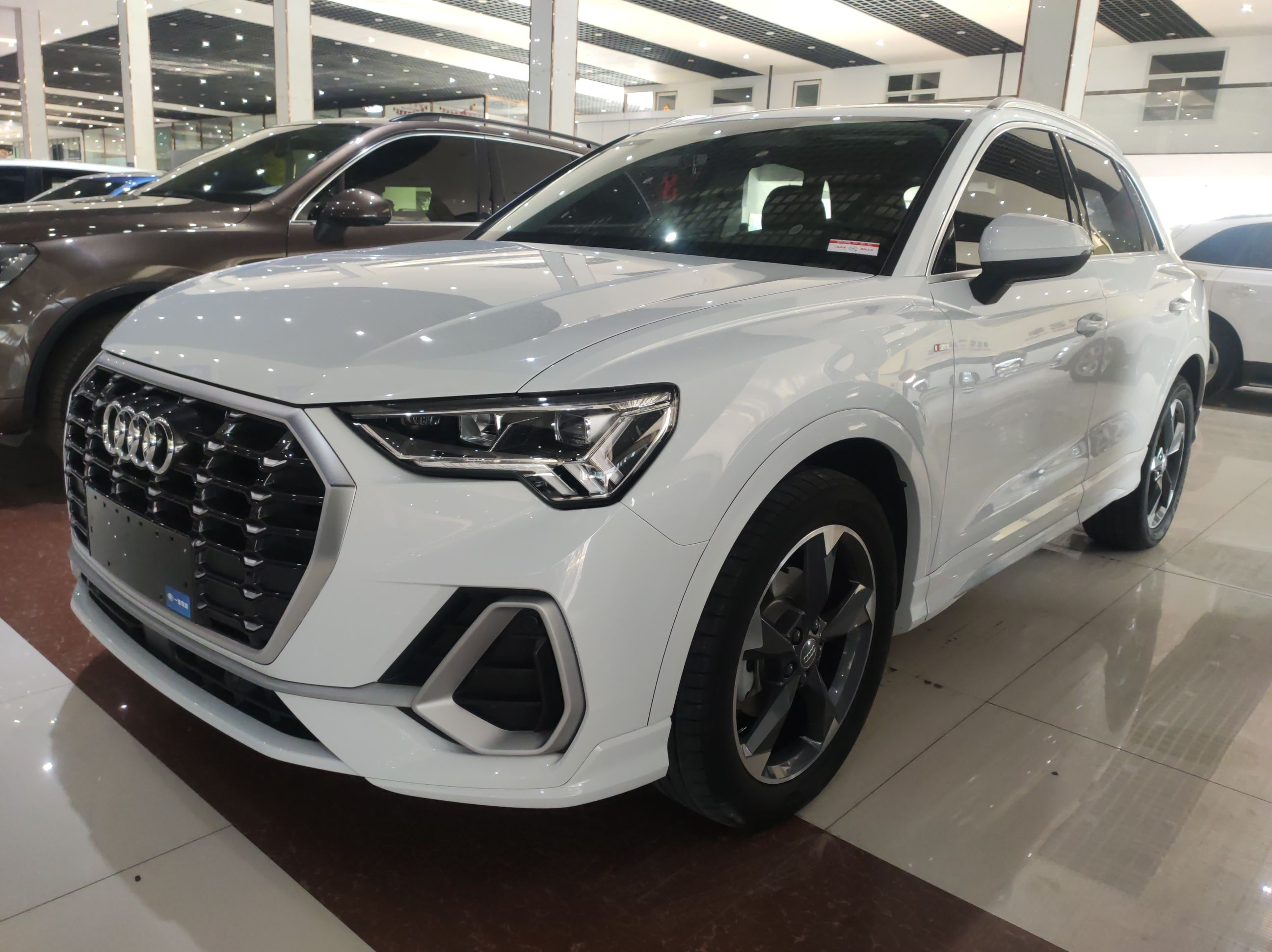 奥迪Q3 2020款 35 TFSI 时尚动感型