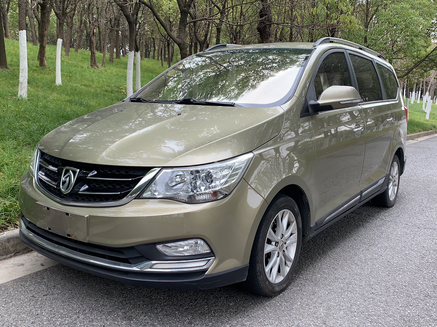 宝骏730 2016款 1.5L 手动舒适型 7座 国V