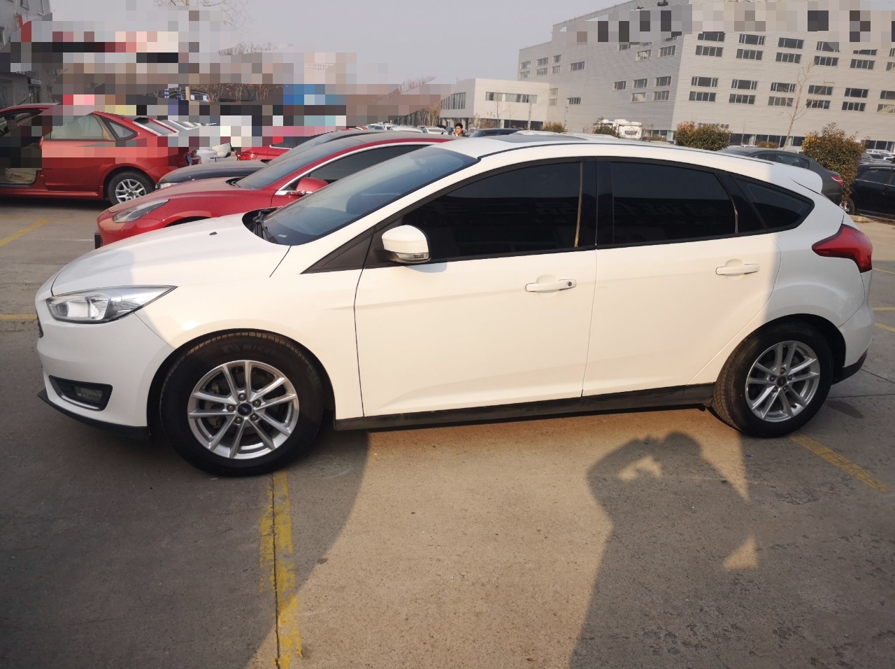 福特 福克斯 2015款 两厢 EcoBoost 125 自动超能风尚型