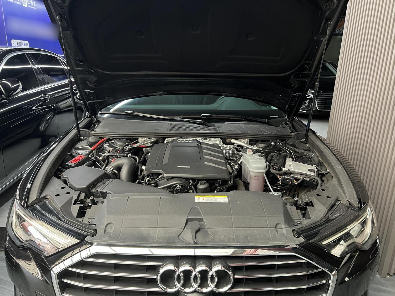 奥迪A6L 2019款 40 TFSI 豪华致雅型