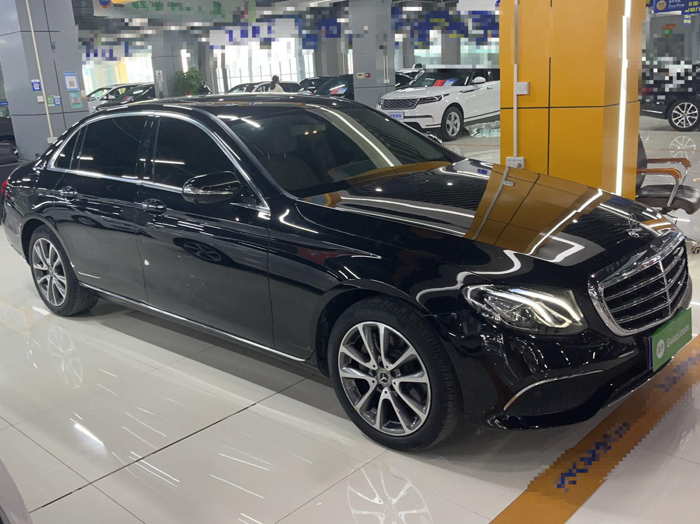 奔驰E级 2019款 E 260 L