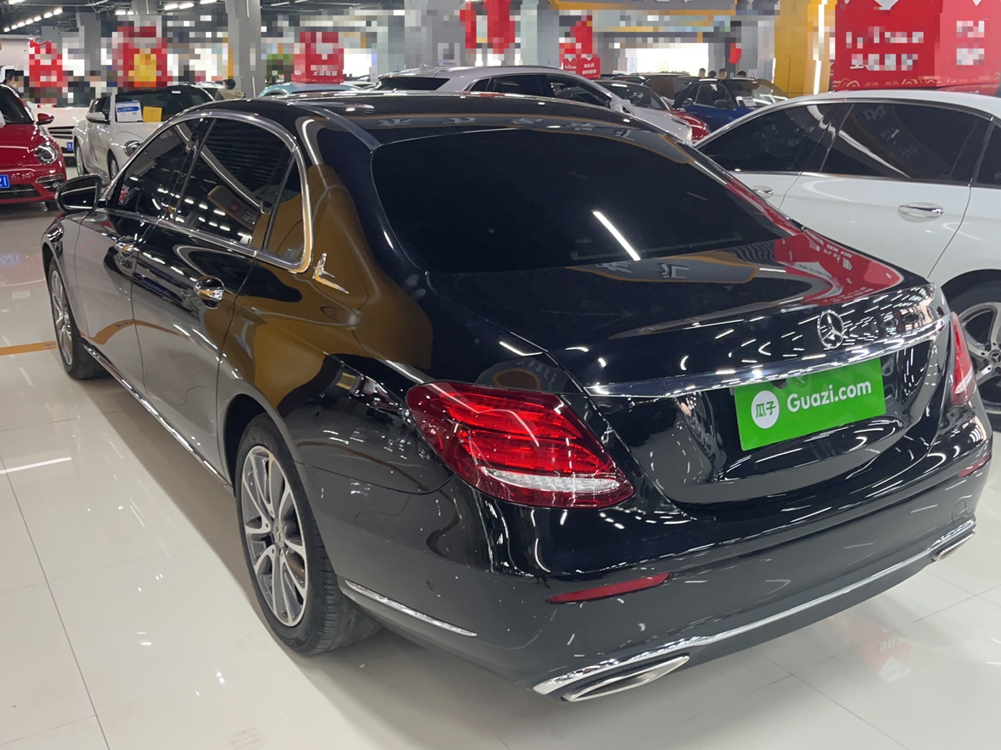 奔驰E级 2019款 E 260 L