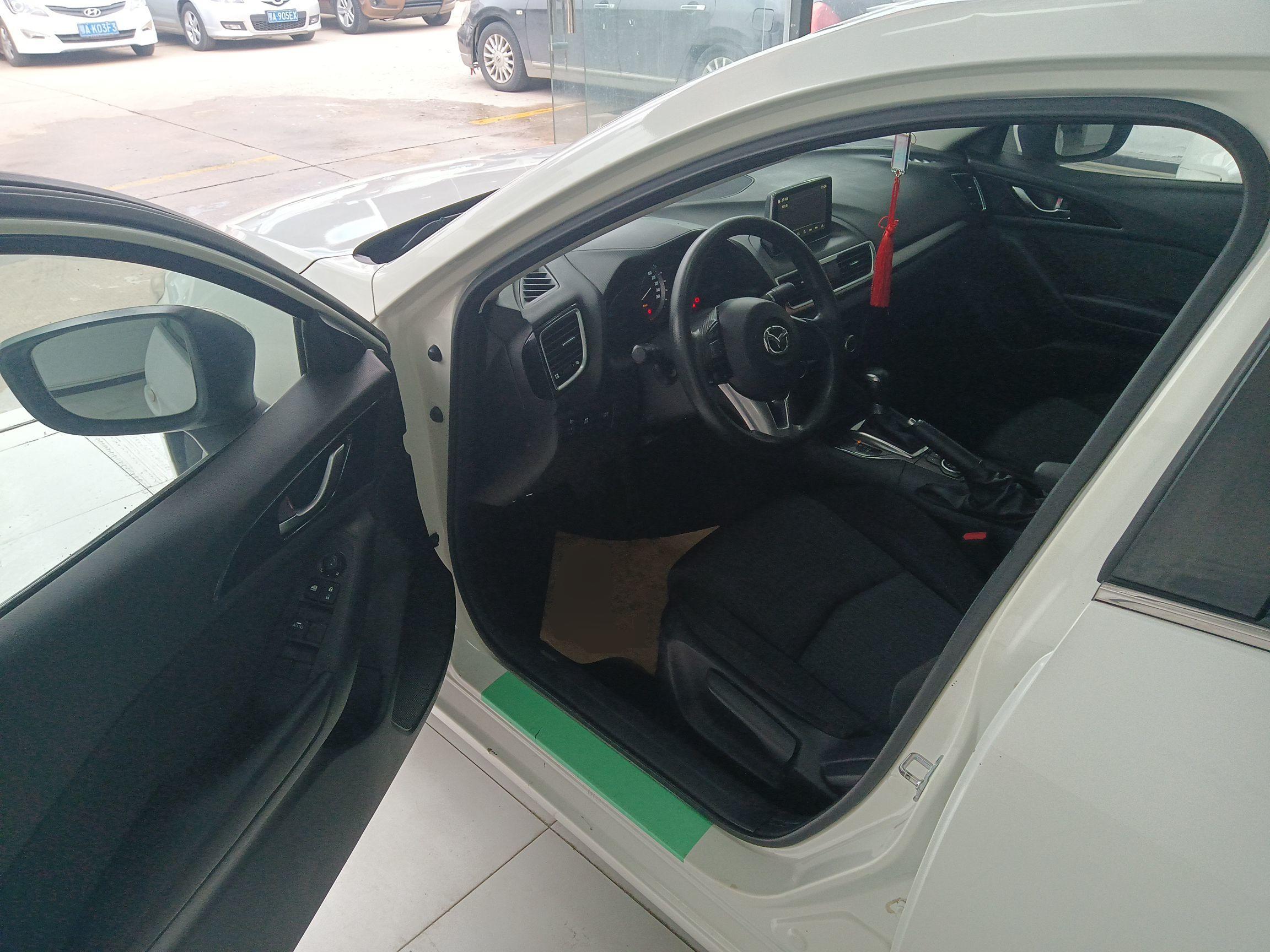 马自达 昂克赛拉 2014款 三厢 1.5L 自动豪华型