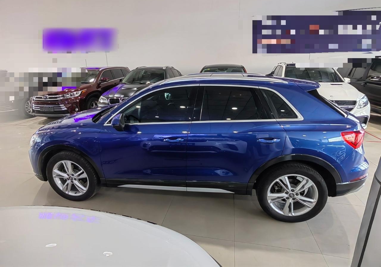 奥迪Q3 2020款 35 TFSI 时尚致雅型