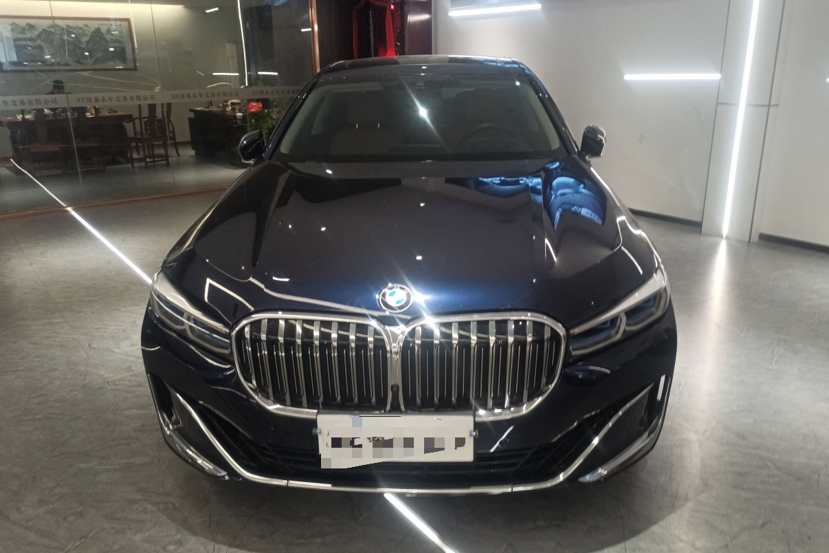 宝马7系 2021款 740Li 尊享型 豪华套装(进口)