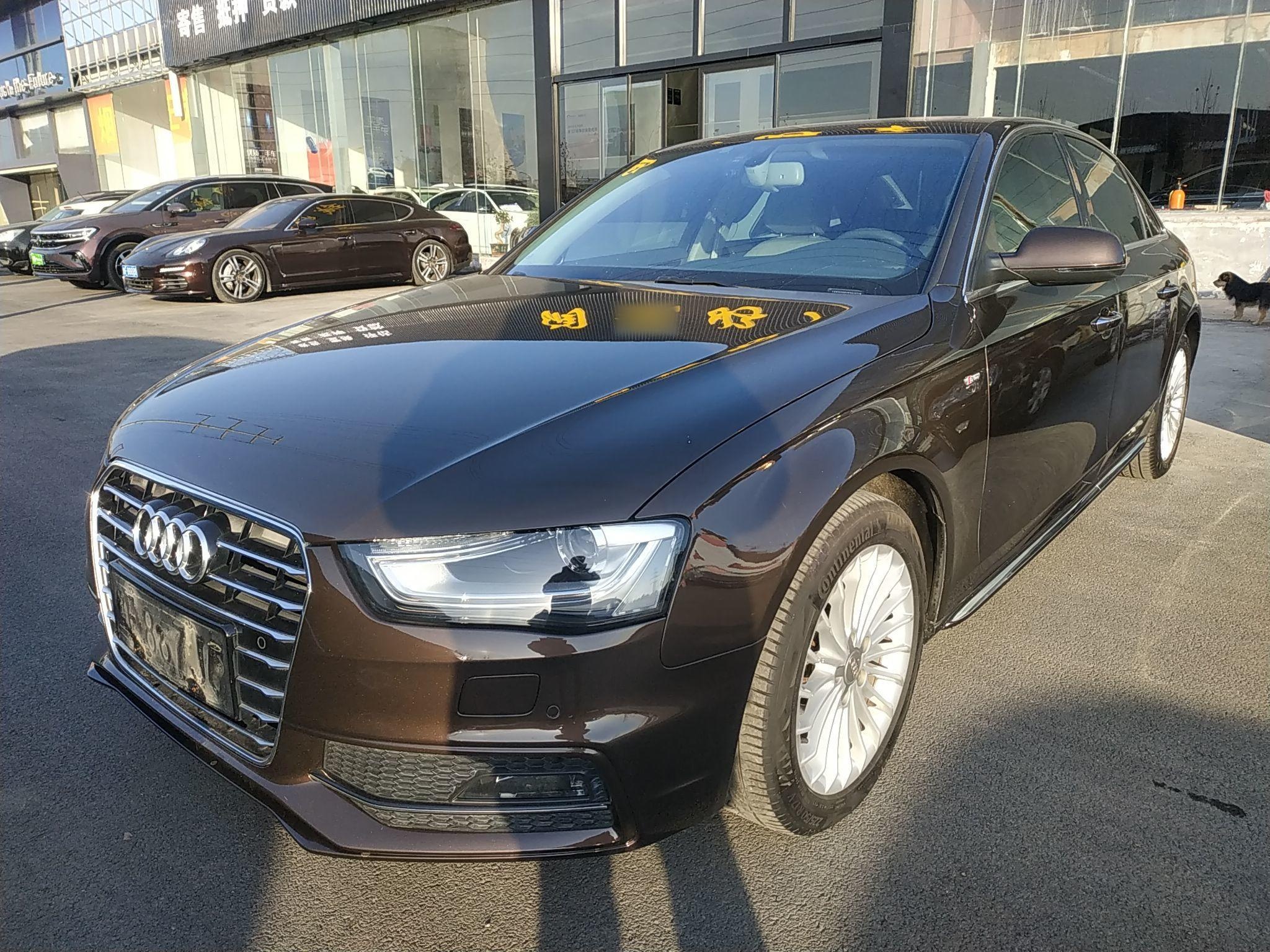 奥迪A4L 2016款 35 TFSI 典藏版 S line舒适型