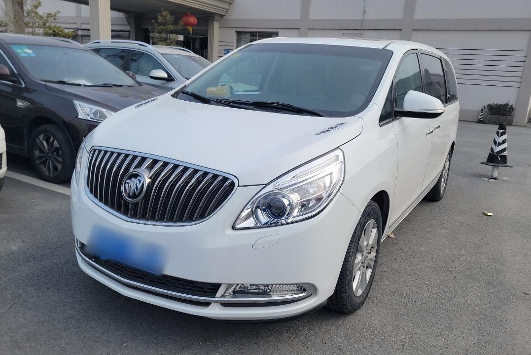 别克GL8 2014款 3.0L XT豪华商务旗舰版