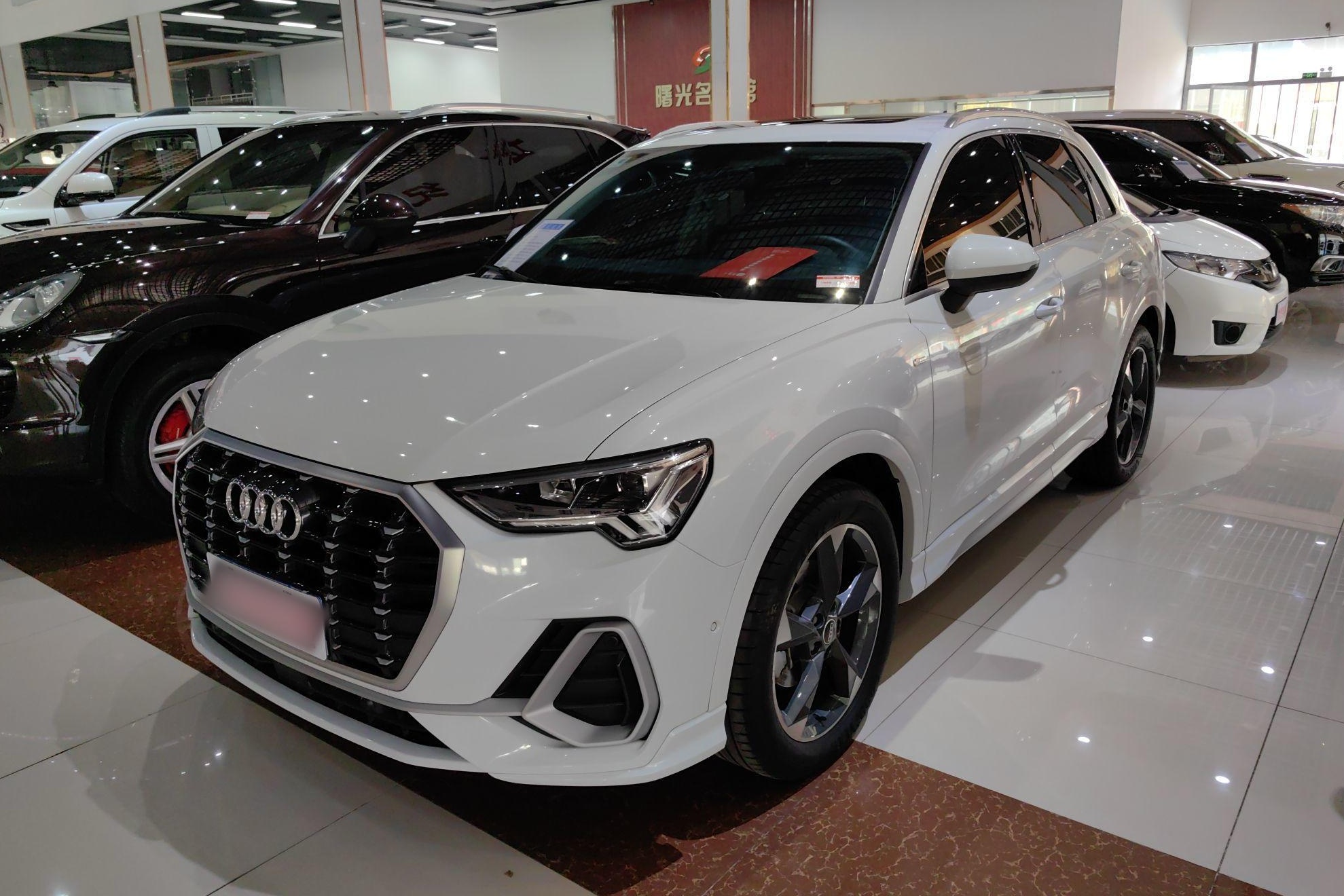 奥迪Q3 2021款 35 TFSI 时尚动感型