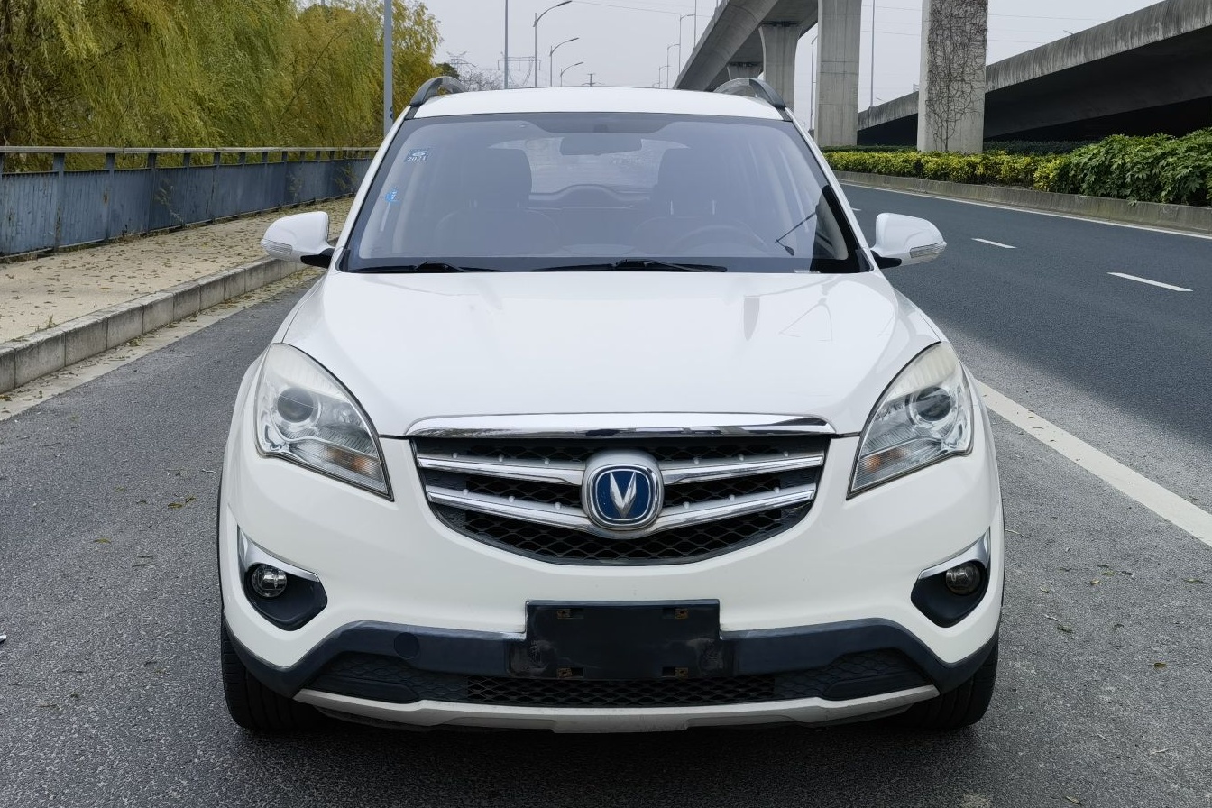 长安CS35 2015款 1.6L 自动豪华型 国IV