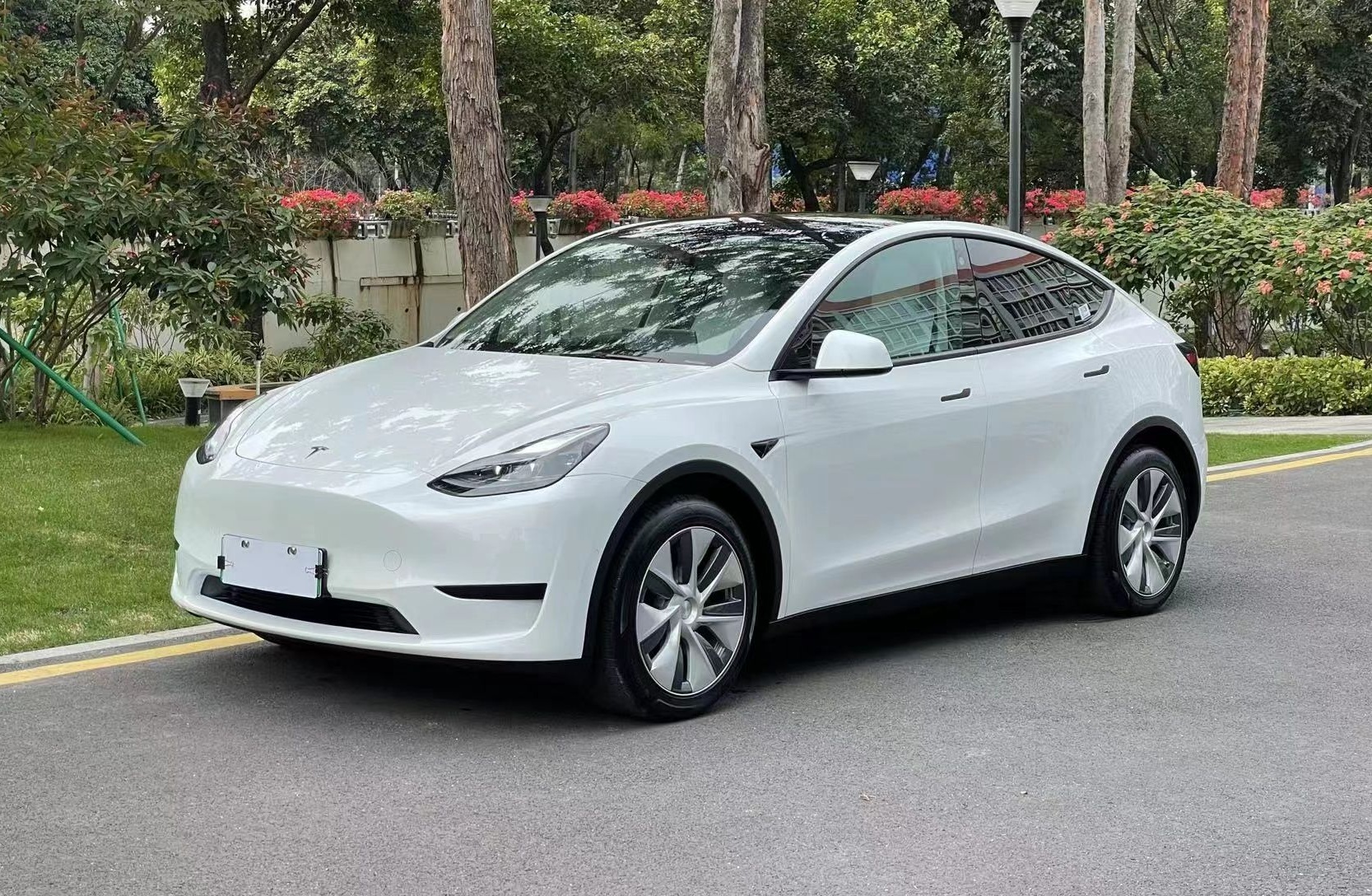 特斯拉 Model Y 2022款 后轮驱动版