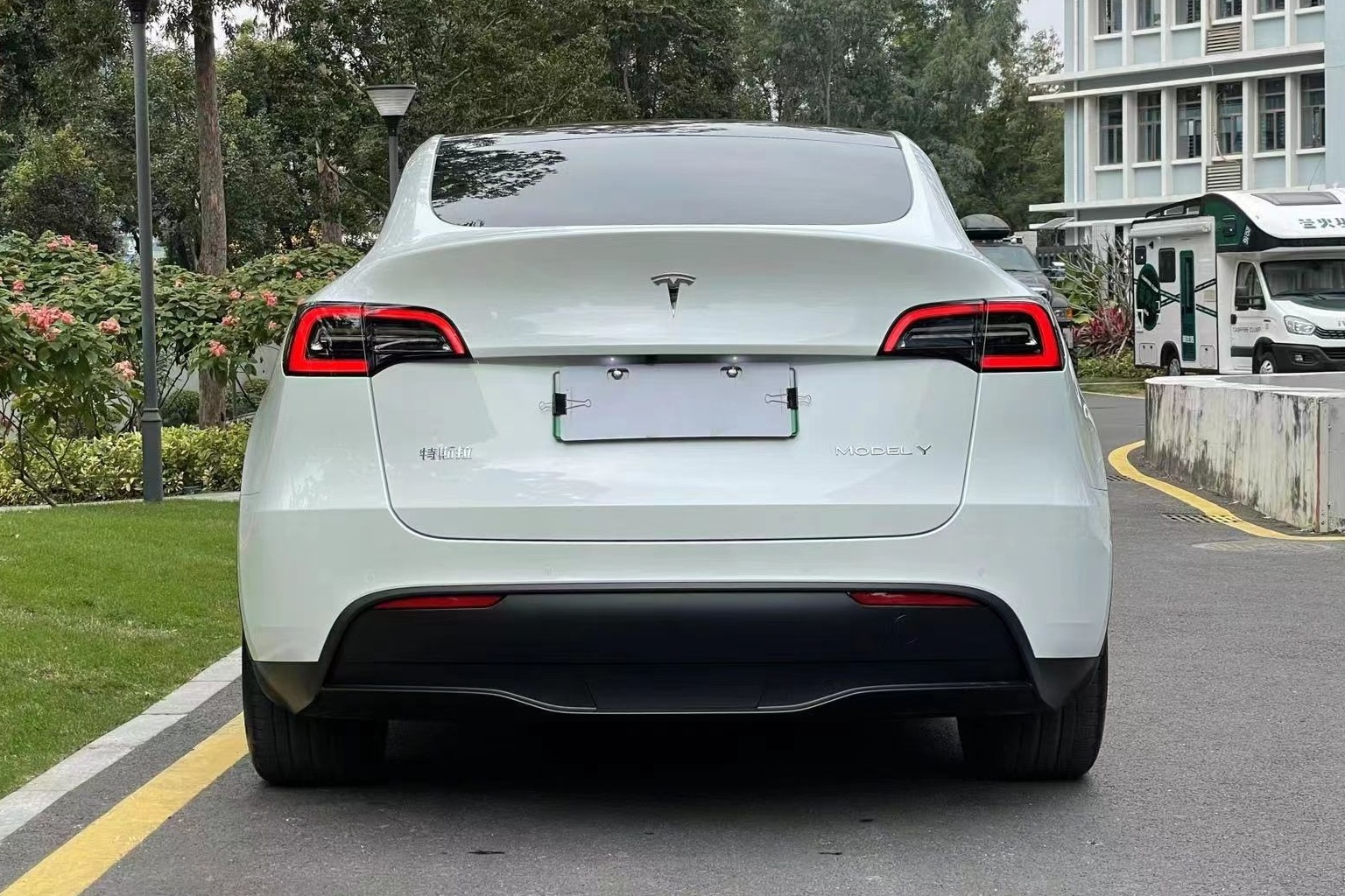 特斯拉 Model Y 2022款 后轮驱动版