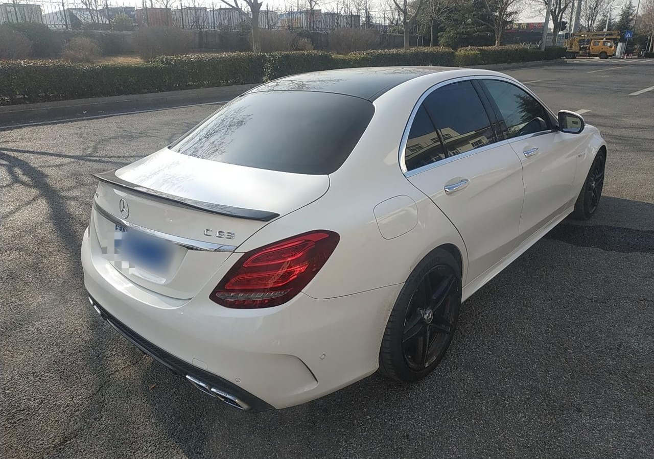 奔驰C级AMG 2015款 AMG C 63