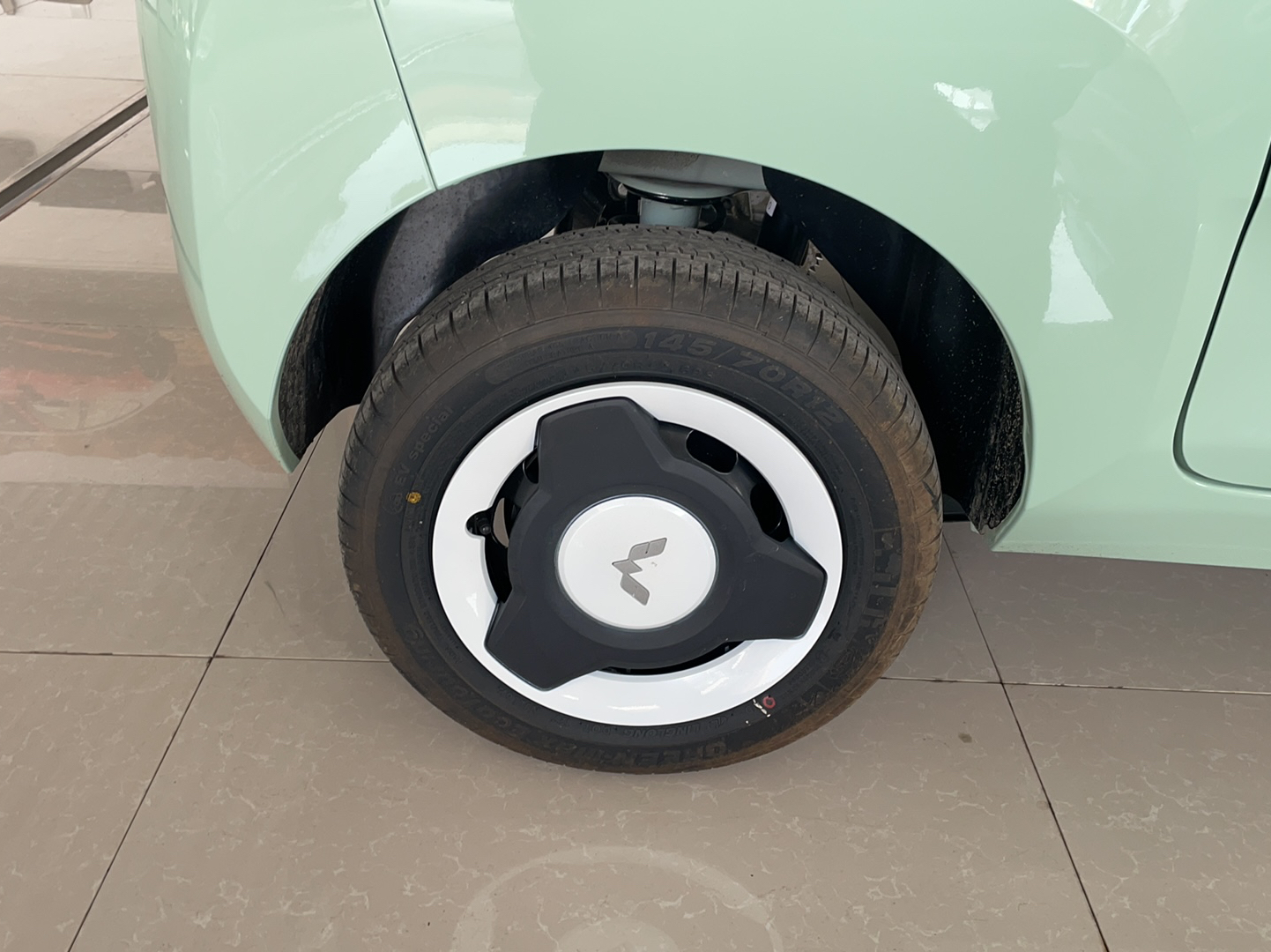 五菱汽车 宏光MINI EV 2022款 马卡龙时尚款 三元锂