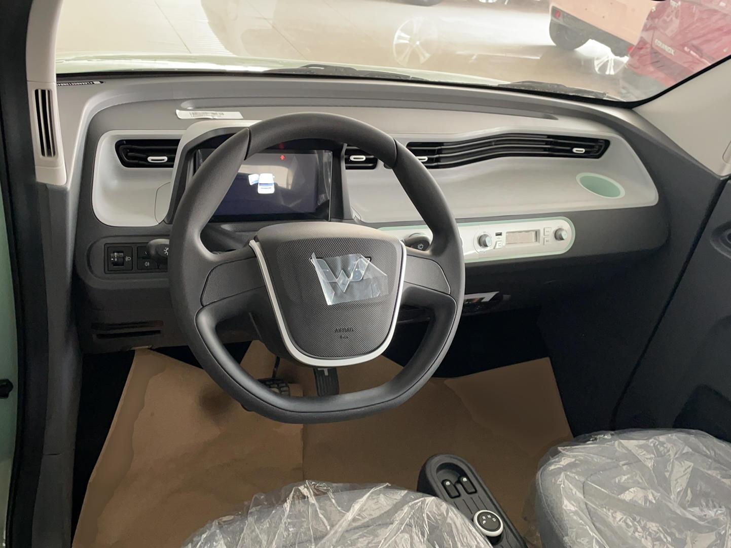 五菱汽车 宏光MINI EV 2022款 马卡龙时尚款 三元锂