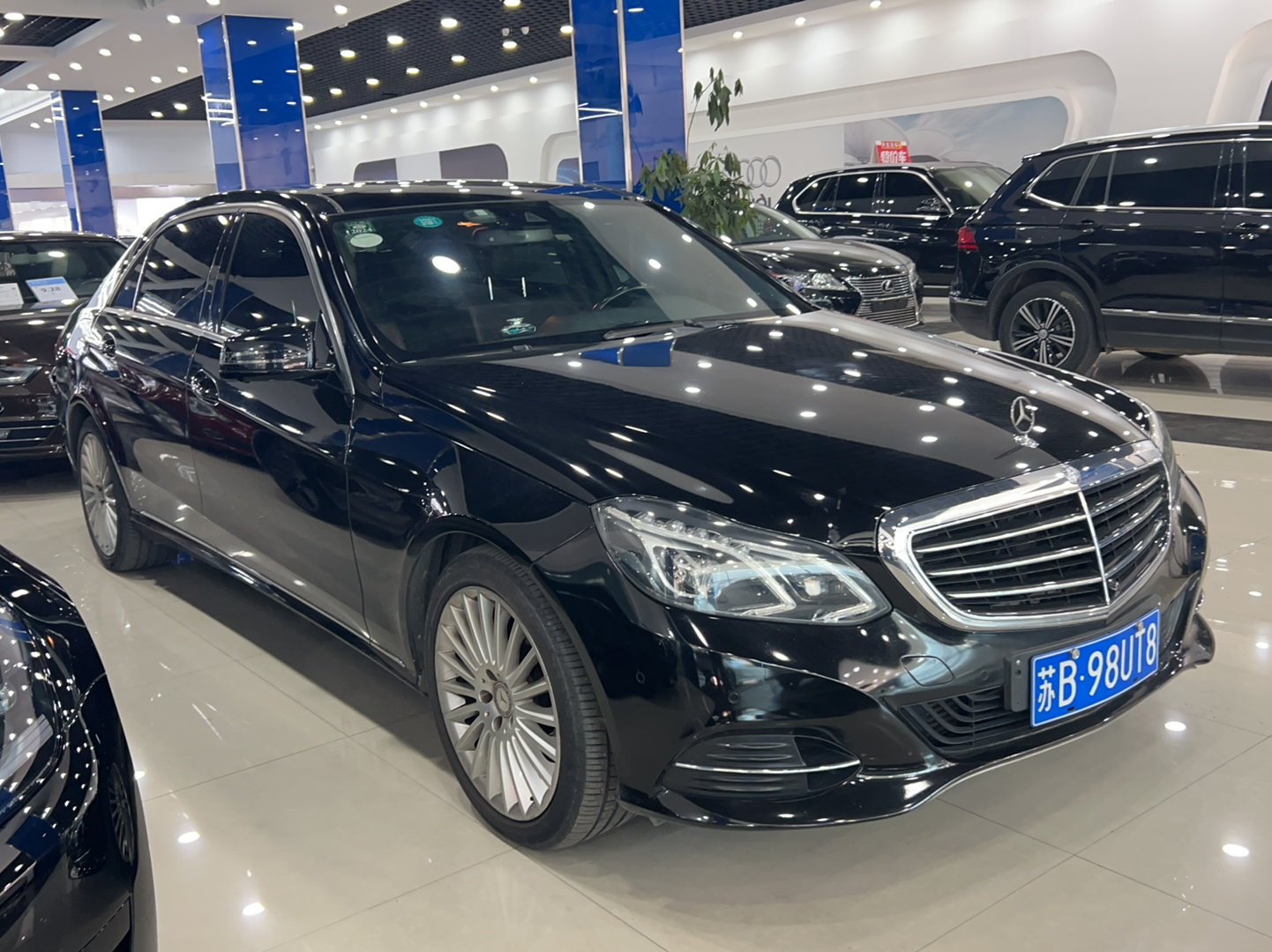 奔驰E级 2014款 E 260 L