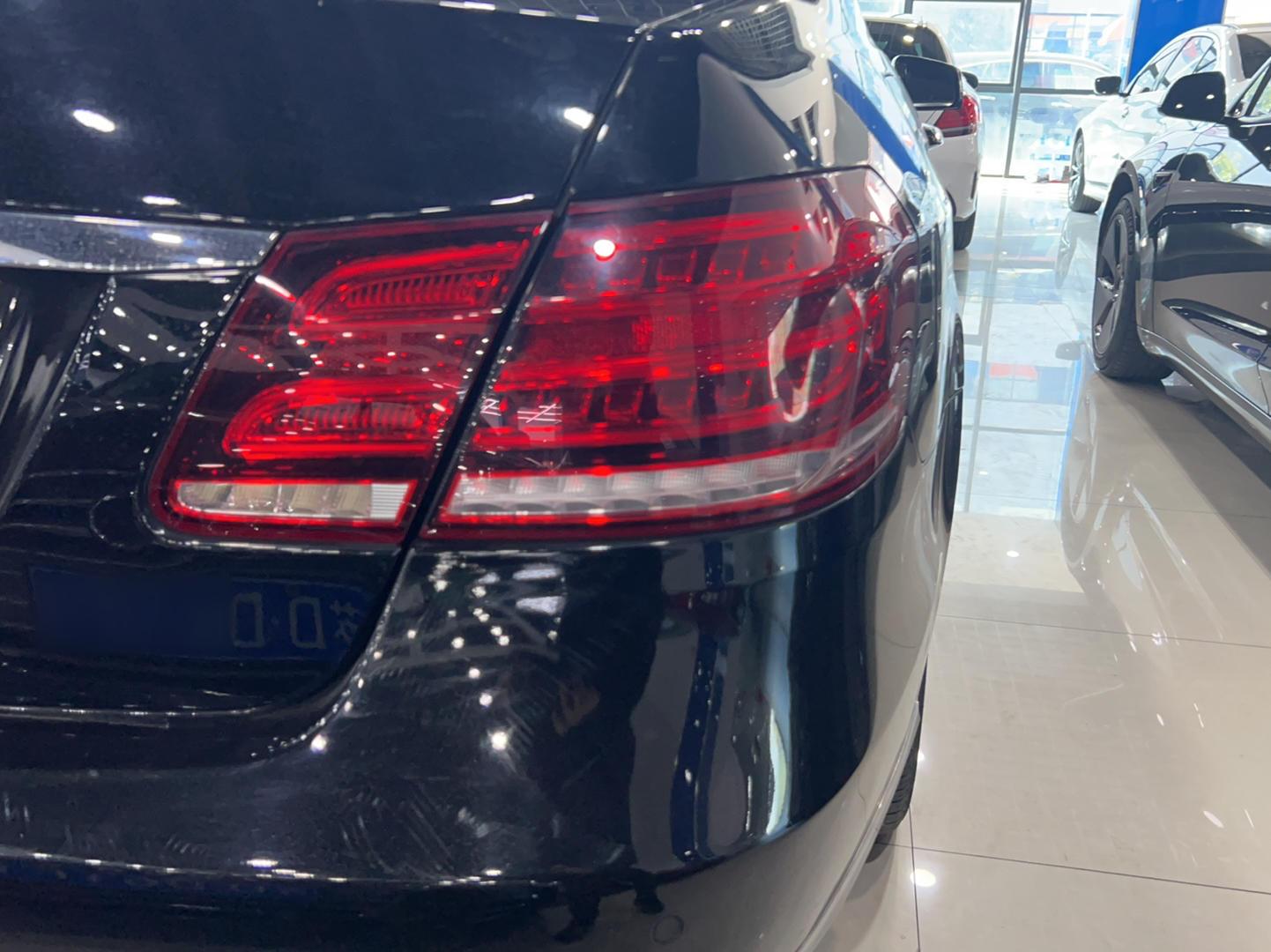 奔驰E级 2014款 E 260 L