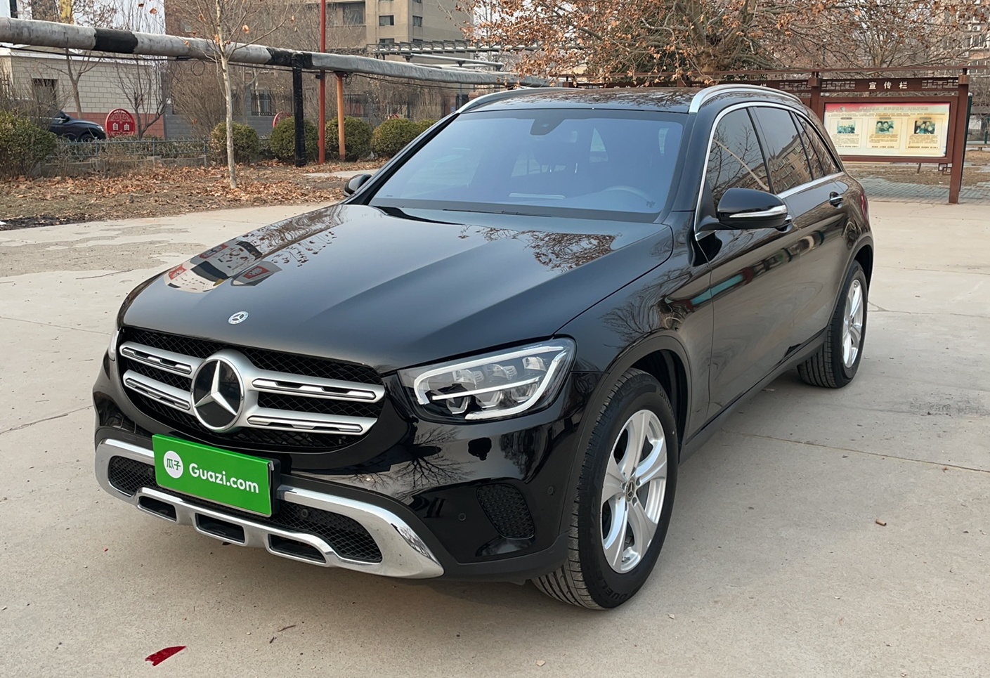 奔驰GLC级 2020款 改款 GLC 260 L 4MATIC 动感型