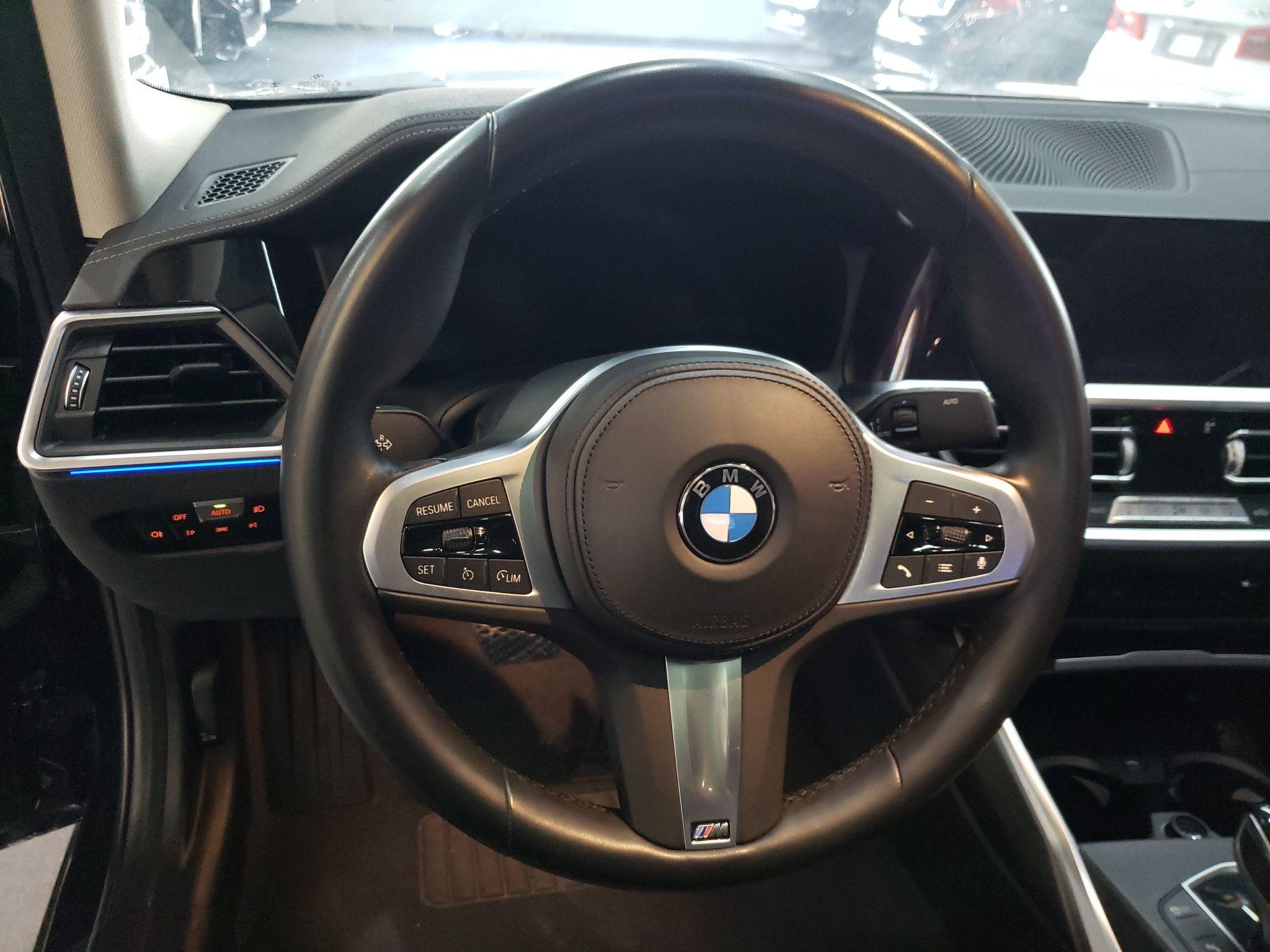 宝马3系 2021款 325i M运动套装