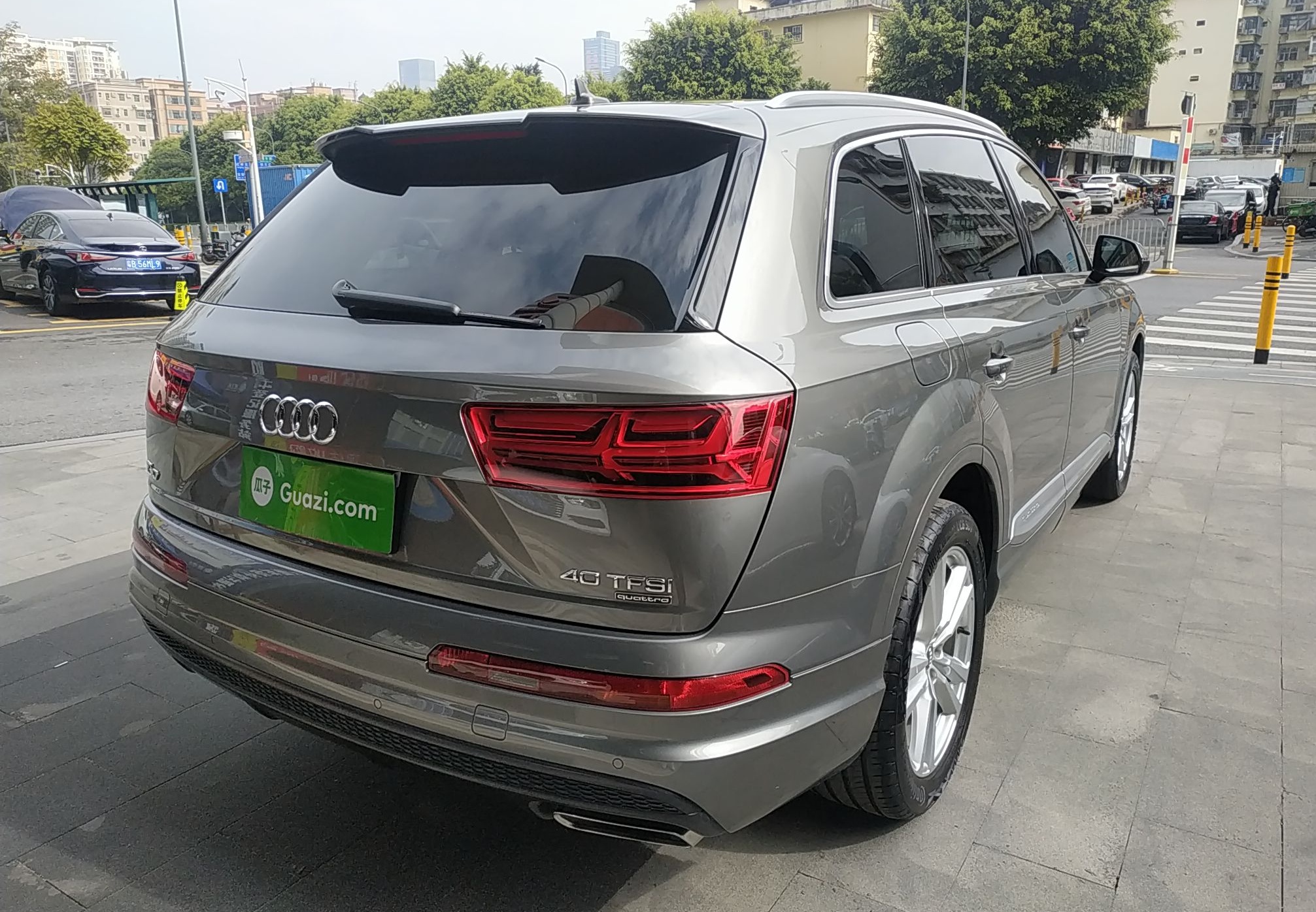 奥迪Q7 2016款 40 TFSI S line运动型(进口)